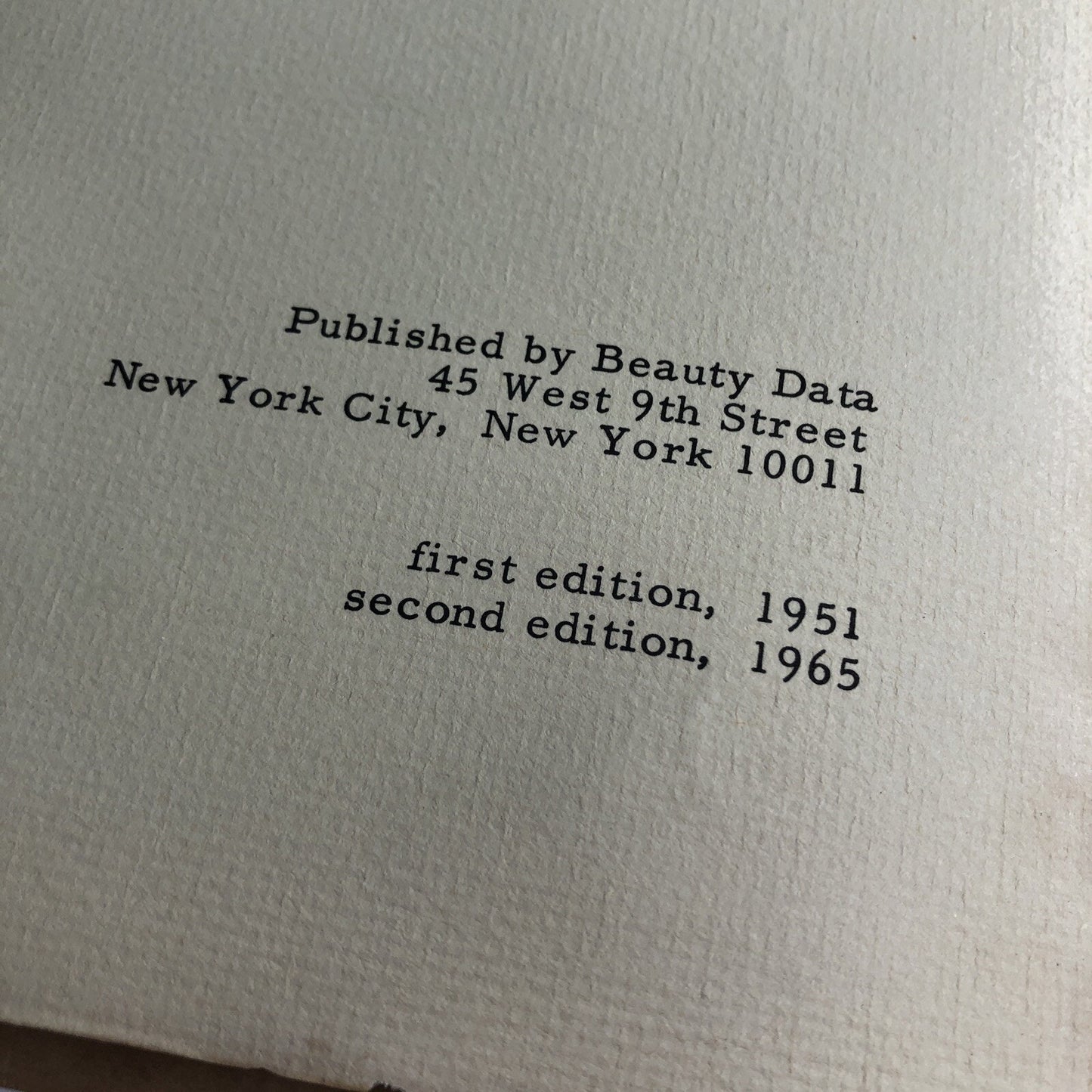 PERFUME ALBUM By Jill Jessee 2nd Edition 1965 SIGNED BY AUTHOR Comb Bound