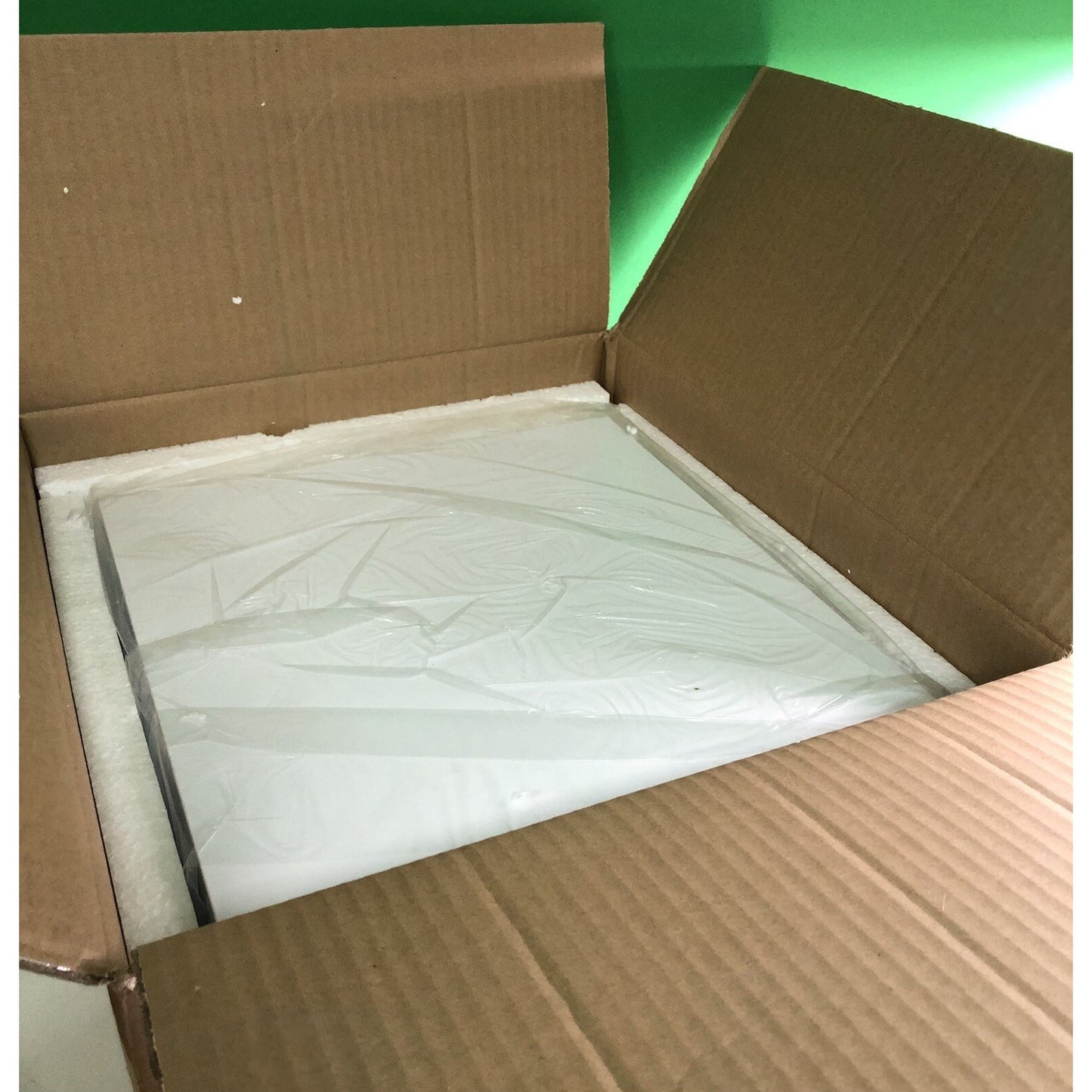 INSIGHT Six Sided ACRYLIC BOX SET Glossy White Store Displays Stands 3 Piece NEW