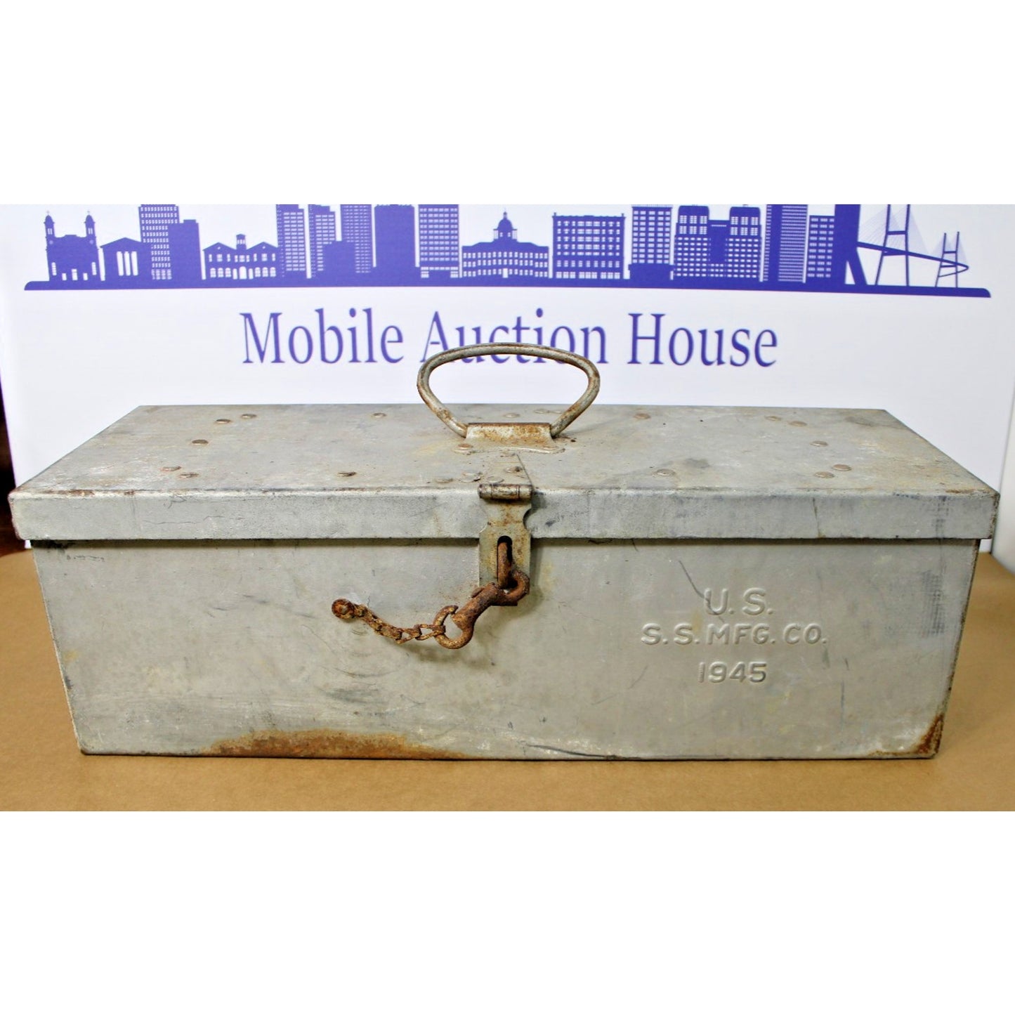 Vintage WWII Era US SS MFG CO 1945 Metal Tool Box 22" x 8" x 7" Heavy & Durable!