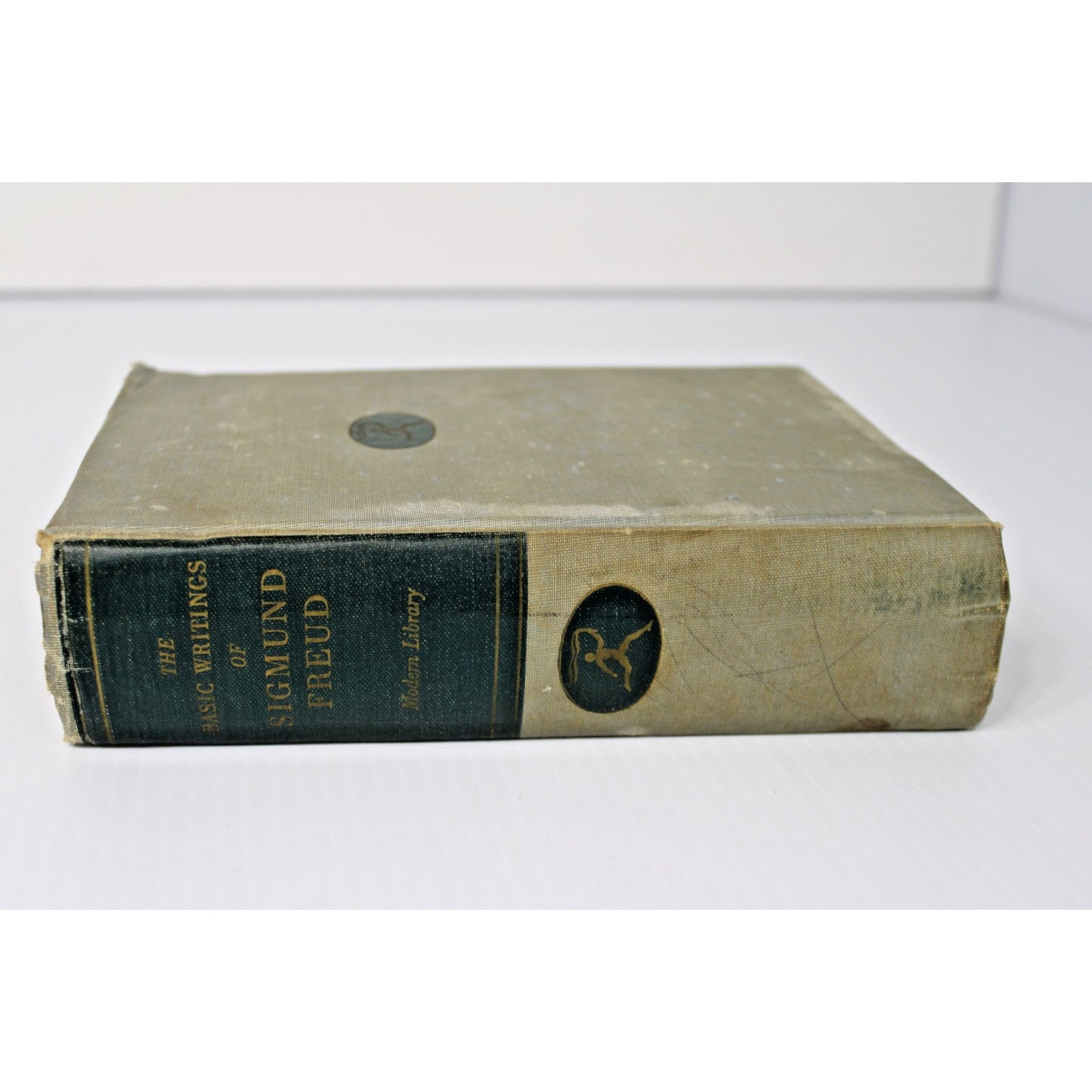 Vtg The Basic Writings Of Sigmund Freud Hardcover 1938 Modern Library Edition