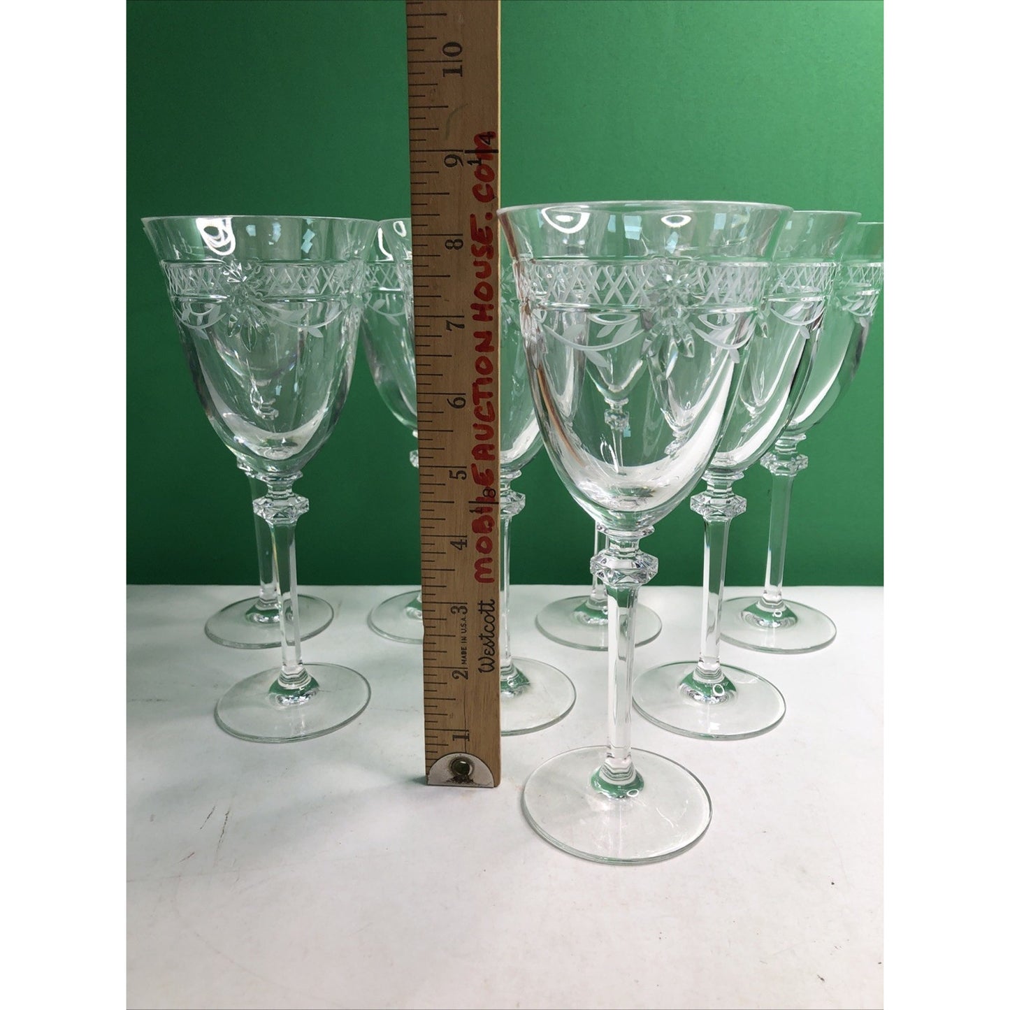 One (1) Royal Doulton Crystal Wellesley Water Goblet Tall Wine Glass 8.25”
