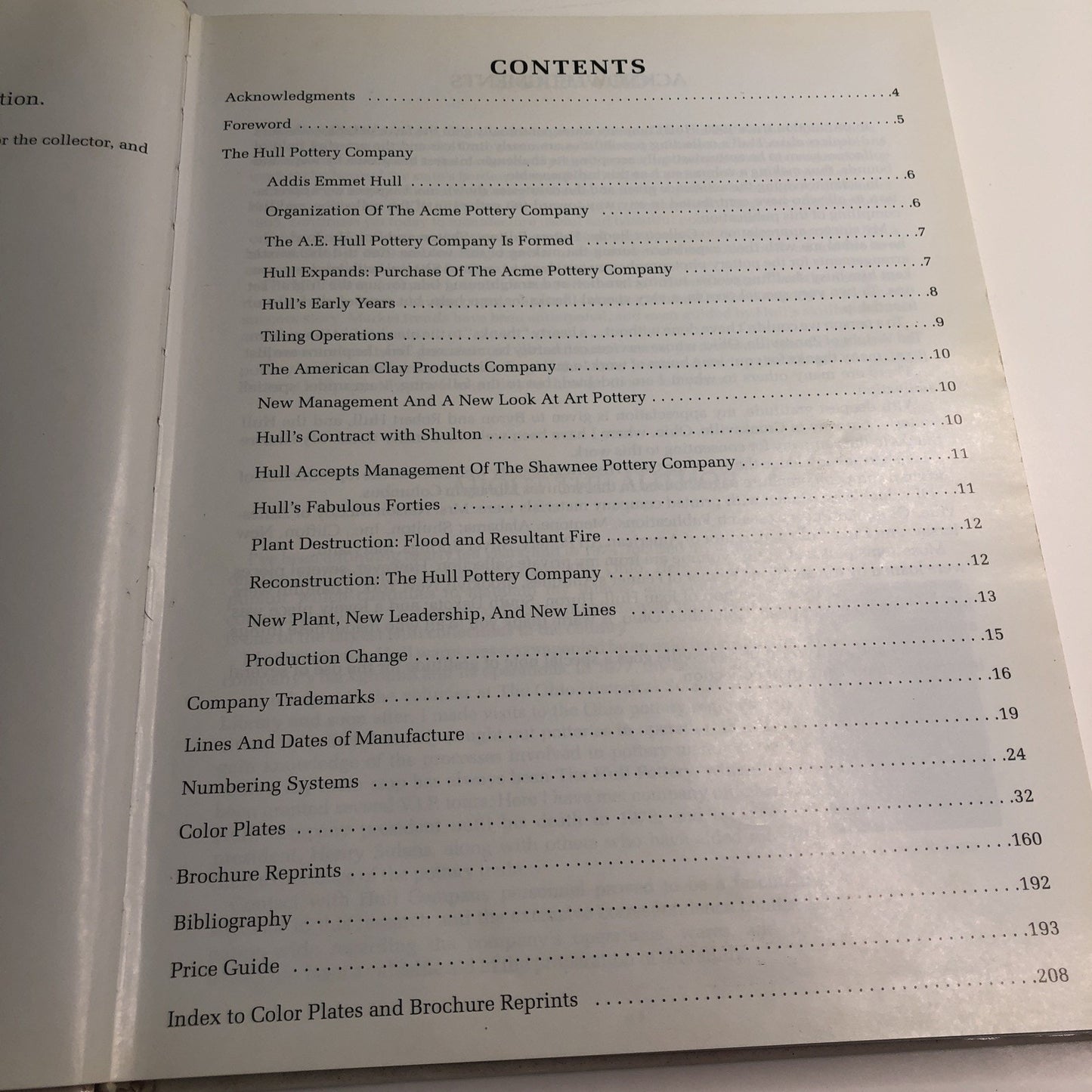 Collectors Encyclopedia of Hull Pottery Hardcover By Brenda Roberts ExLibrary
