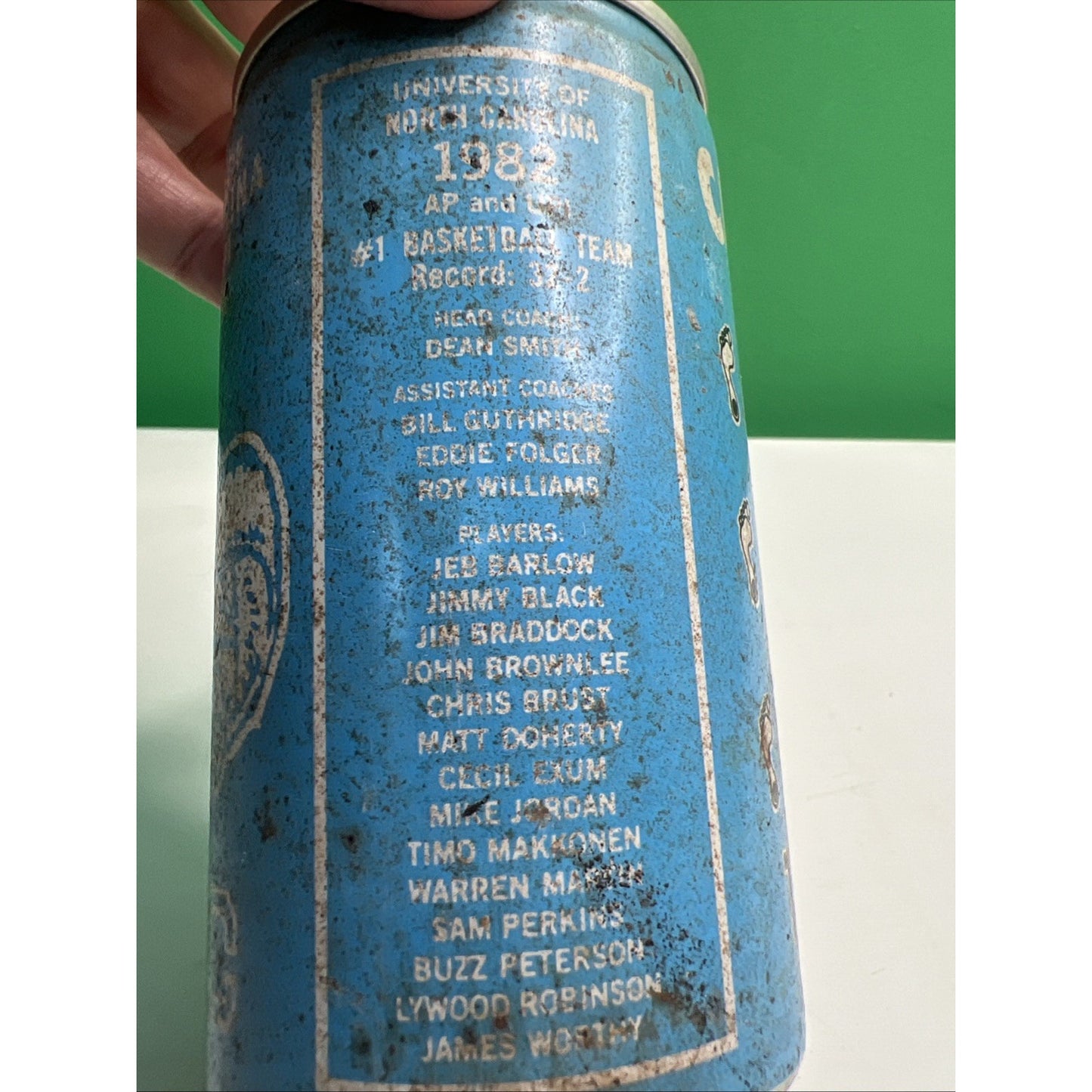 1982 NCAA Champions Tar Heels Carolina Blue Soda Empty Advertising 12oz UNC Can