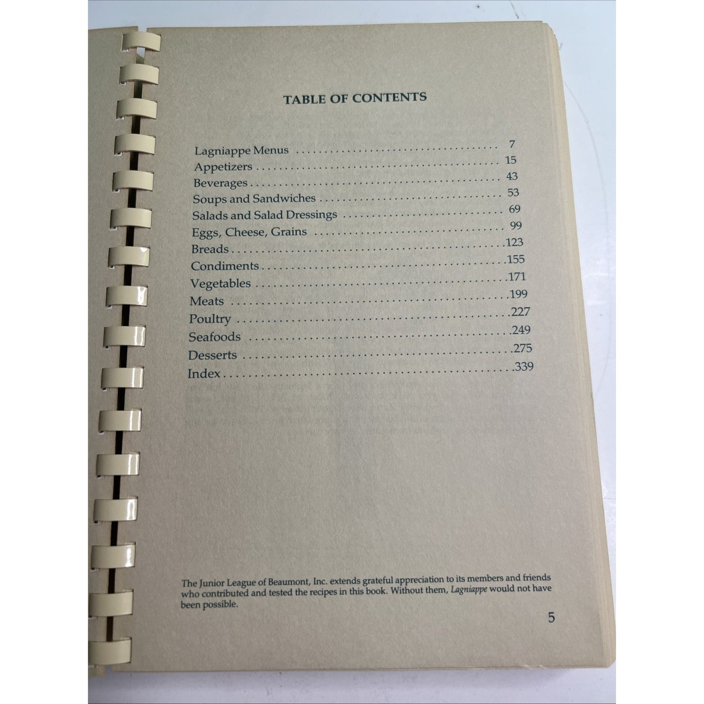 1982-83 Lagniappe A Little Something Extra Cookbook Junior League of Beaumont TX