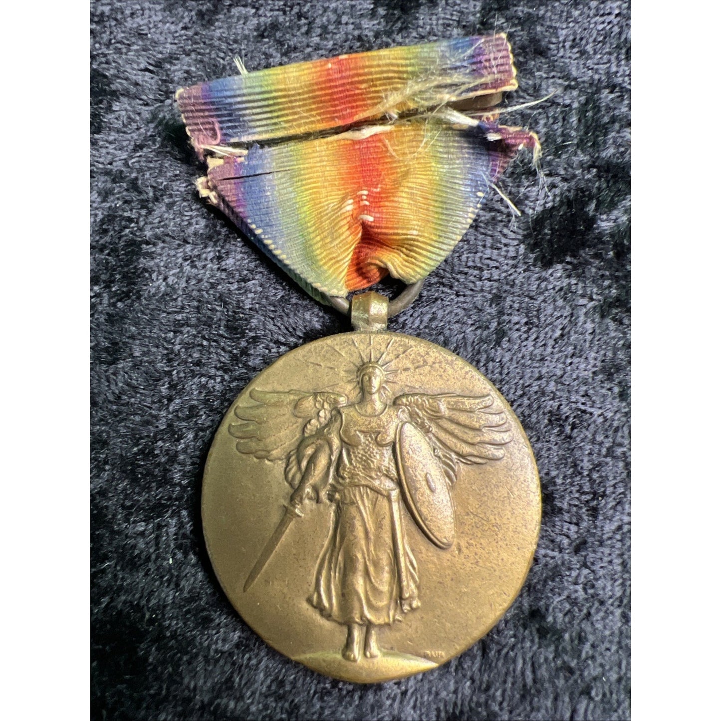 WW1 US Victory Medal Ribbon Pin "The Great War for Civilization" Original As Is