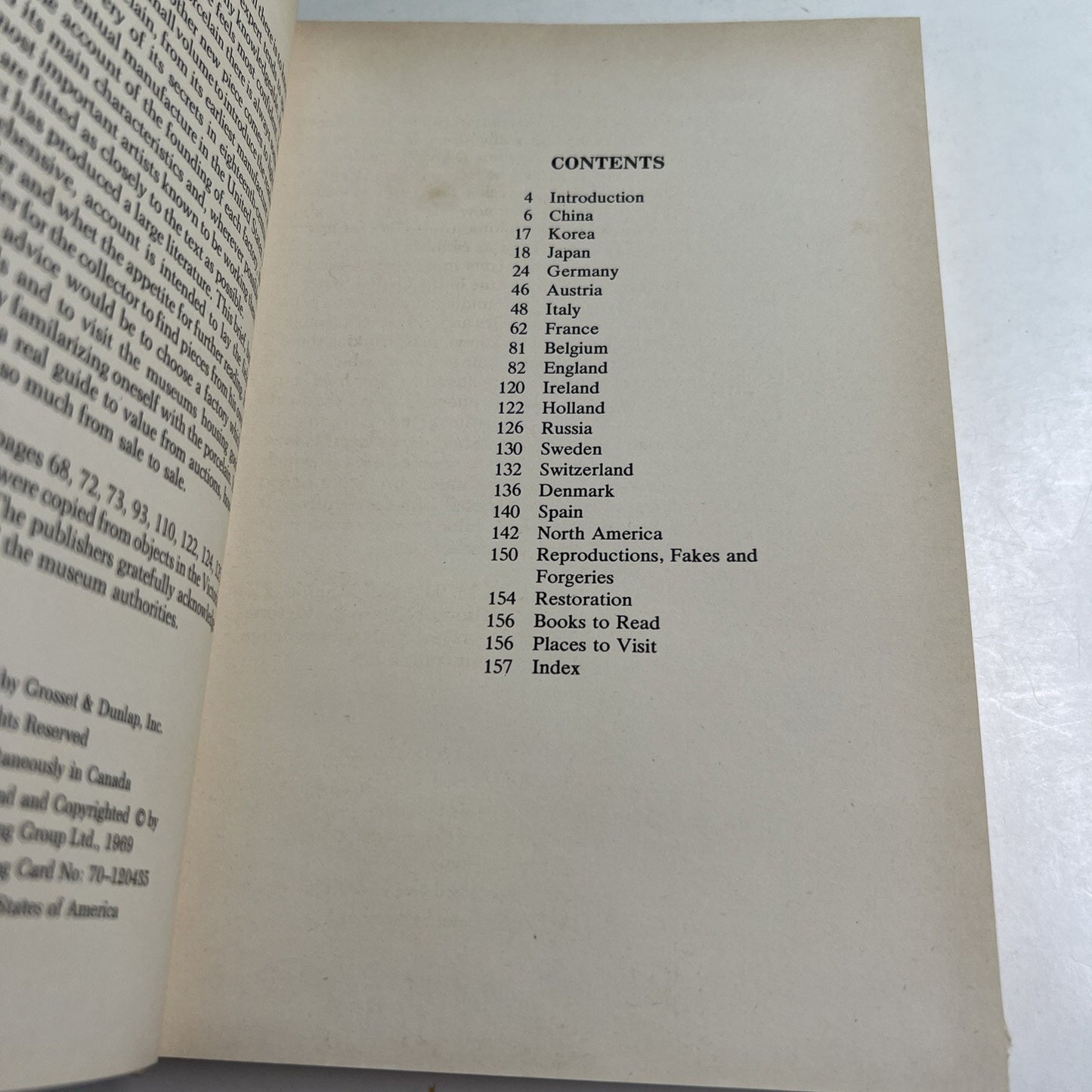 Porcelain by Eileen Aldridge Grosset All-Color Guide 1970 HC DJ Illustrated