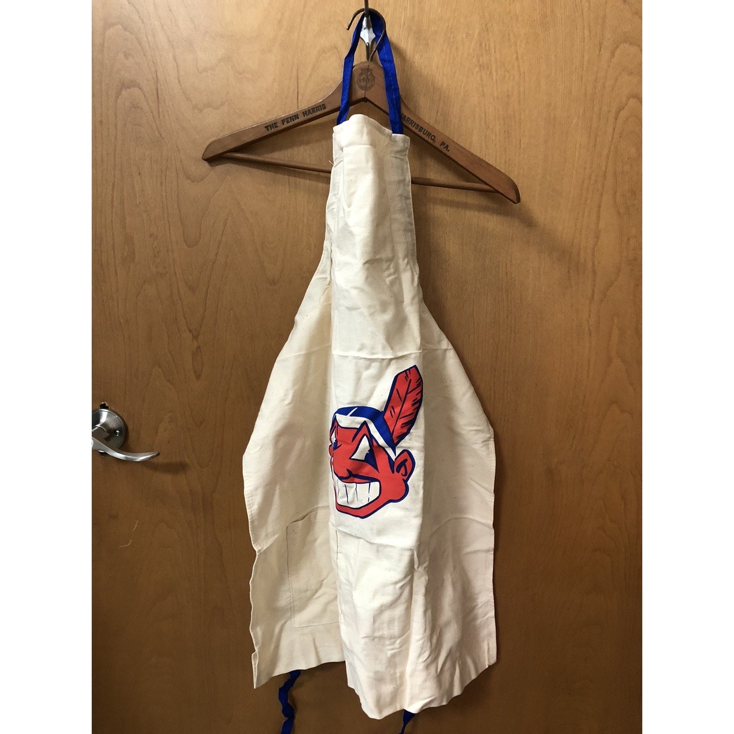 Vintage Cleveland Indians Chief Wahoo Logo APRON Baseball Team MLB Guardians