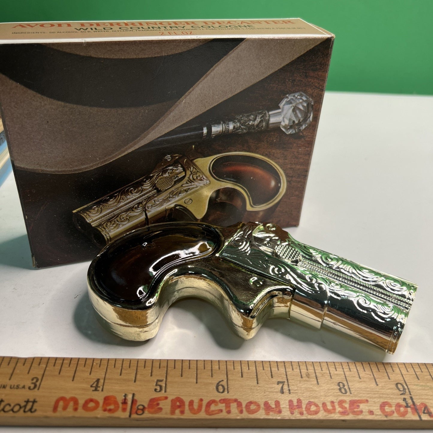 AVON Derringer Decanter Wild Country Cologne 2 fl oz Vintage Full NOS