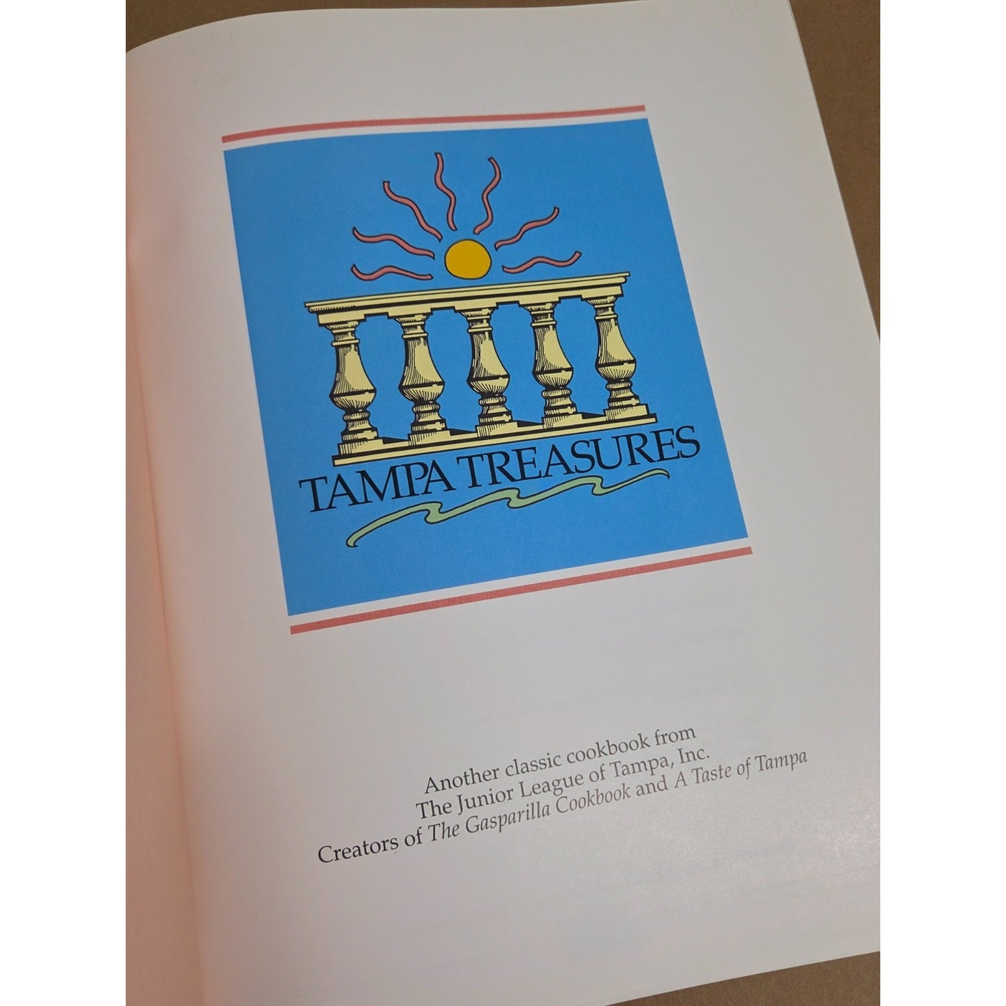 Vintage 1992 Tampa Treasures Cookbook - Junior League of Tampa First Printing