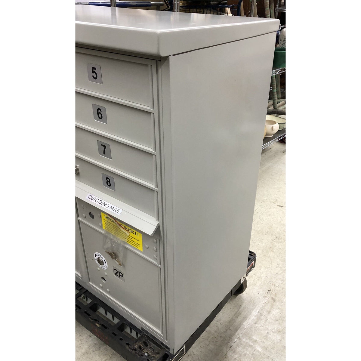 Salsbury Industries Mailbox 8 Slots Private Access Outgoing With Stand