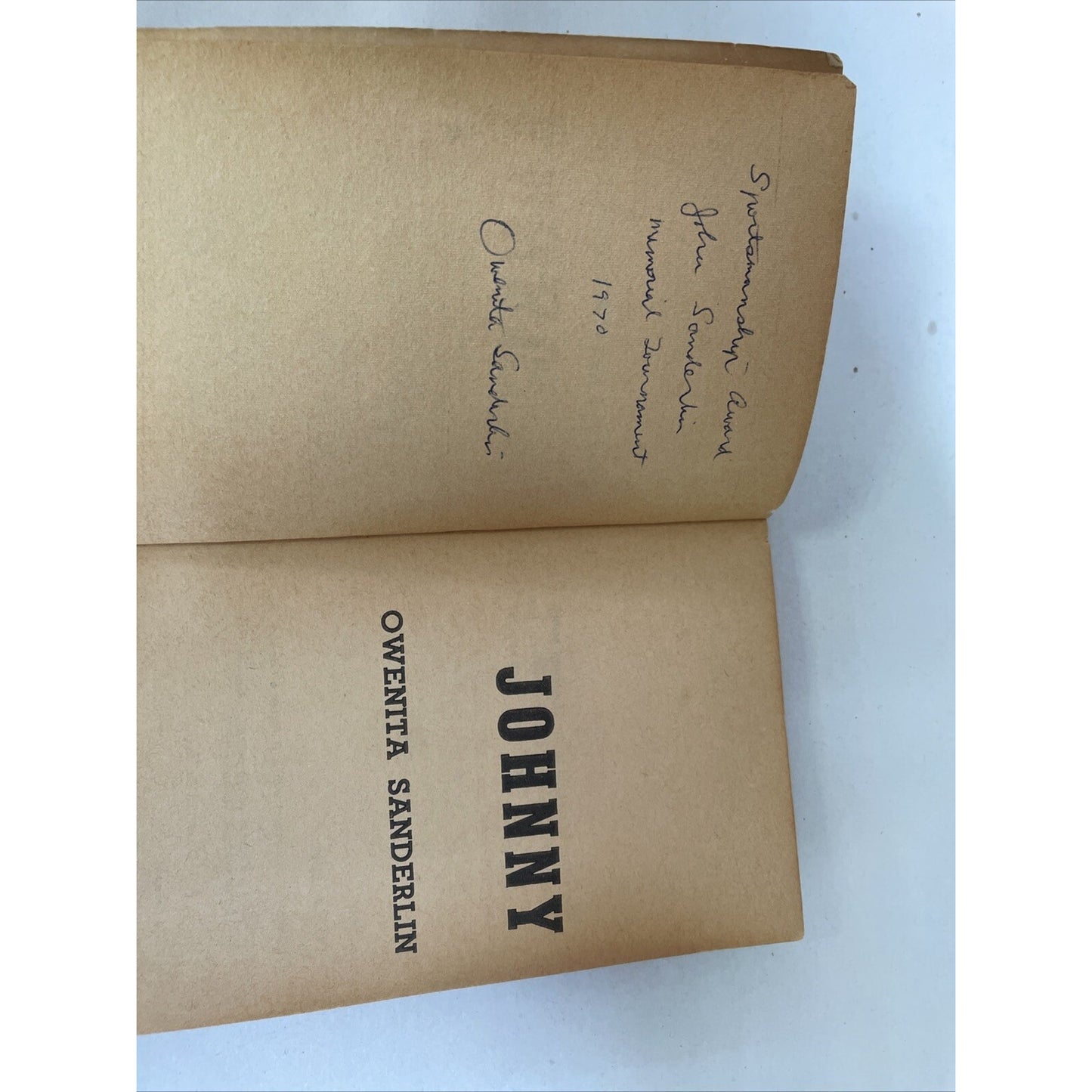 Johnny By Owenita Sanderlin (1968, Trade Paperback) - AUTHOR SIGNED COPY