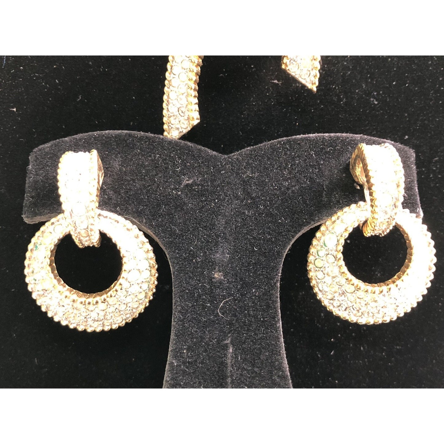 JOMAZ Bow Rhinestone Brooch & Door Knocker Earrings Screw Back Signed Vintage