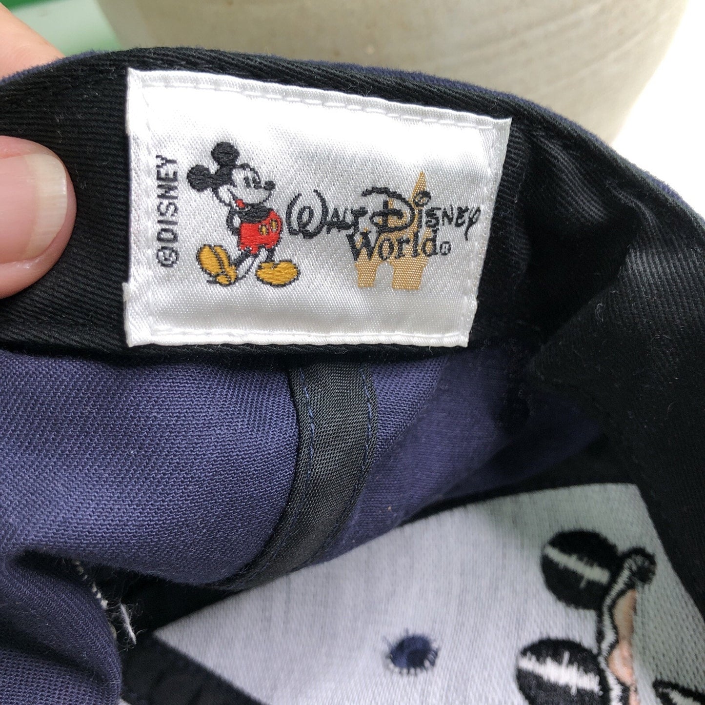WALT DISNEY WORLD Embroidered Winnie the Pooh Mickey Ball Cap Hat Snap Back Navy