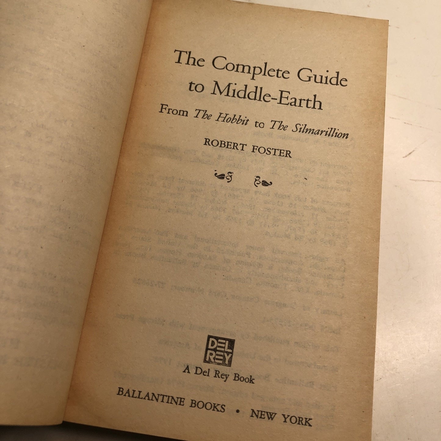 The Complete Guide to Middle-Earth Paperback Book Robert Foster 1979 Revised Ed