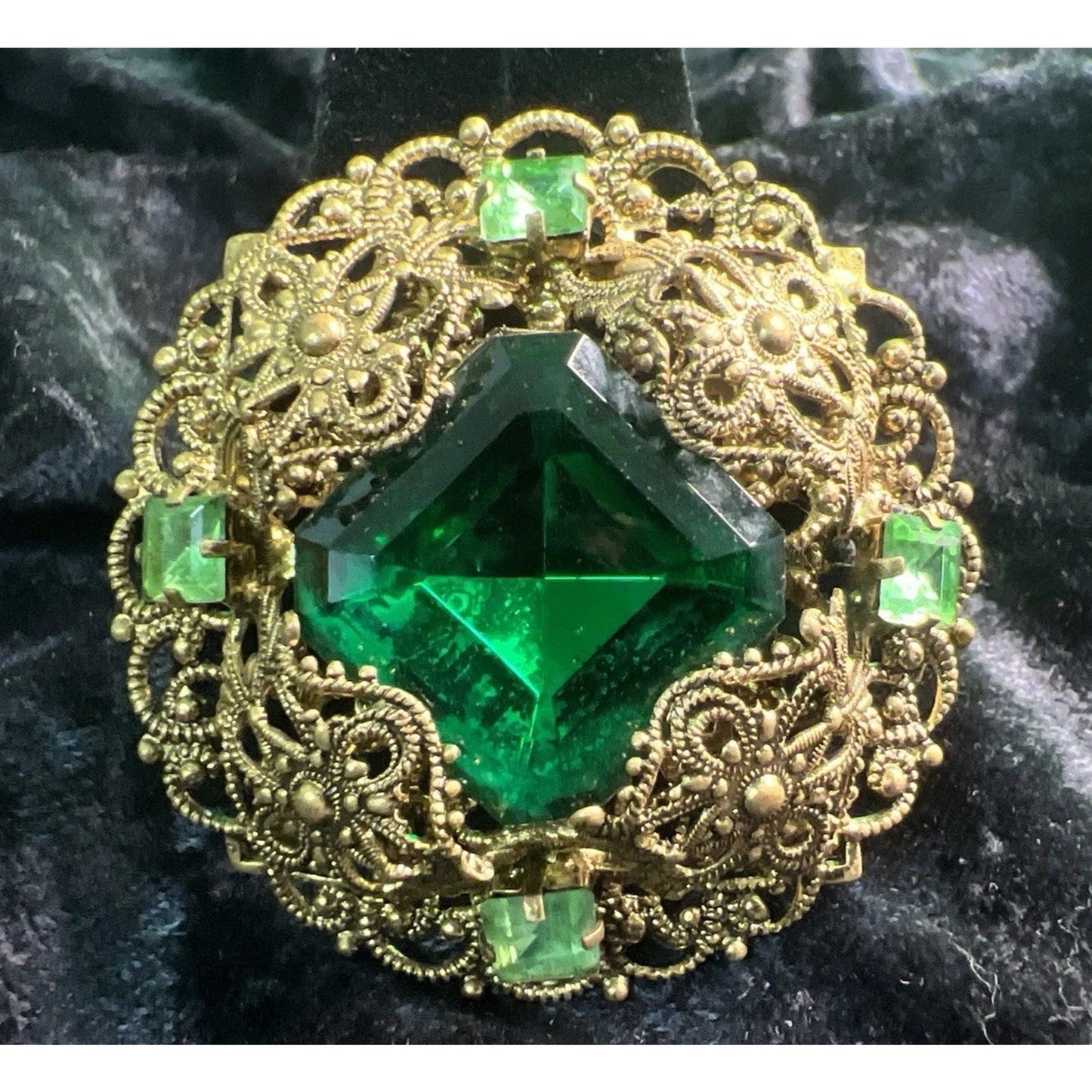 Vintage Czech Green Glass Filigree Signature Brooch & Clip On Earrings Set 1930s