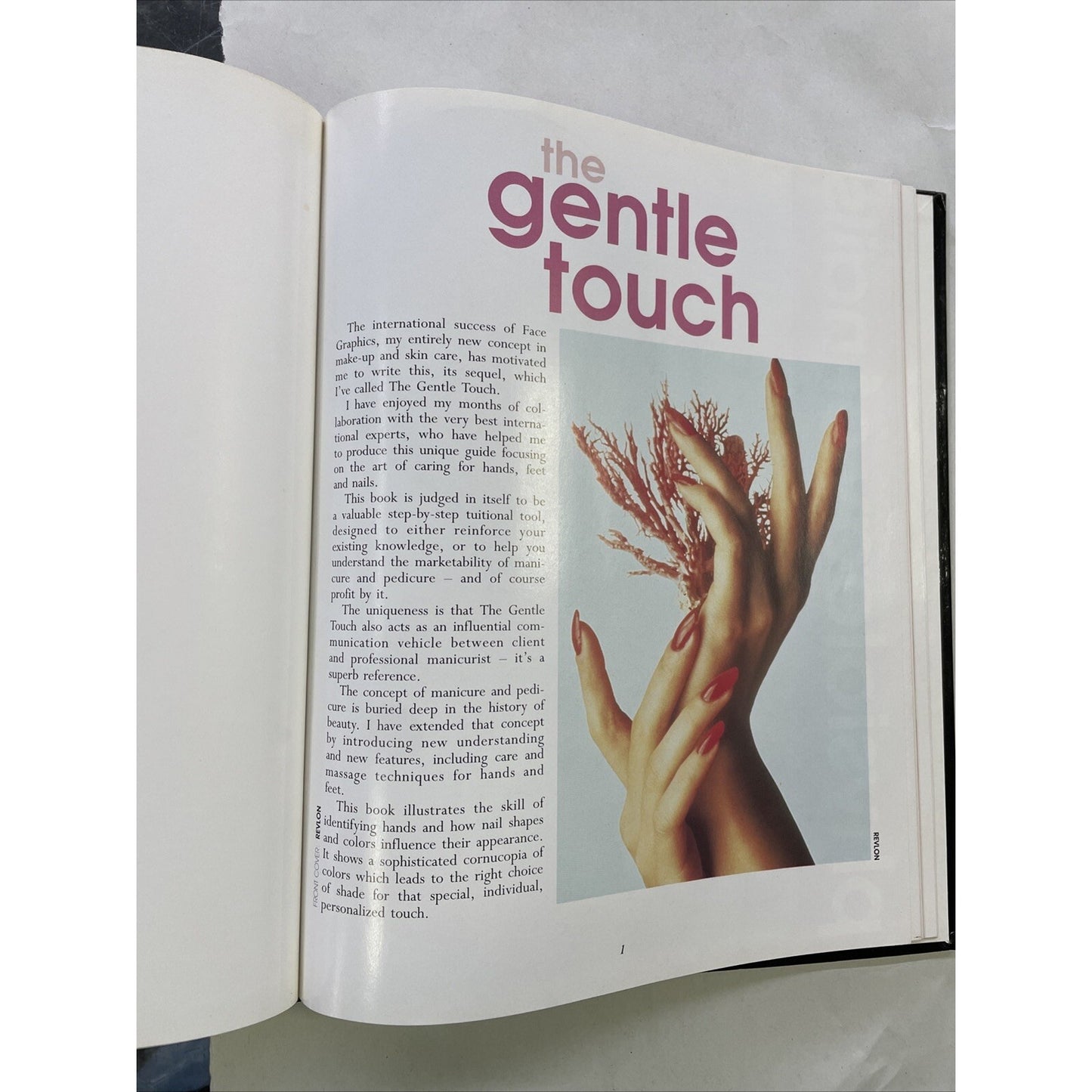 The Gentle Touch: The Art Of Nails By Barbara Lukavsky (Hardcover)