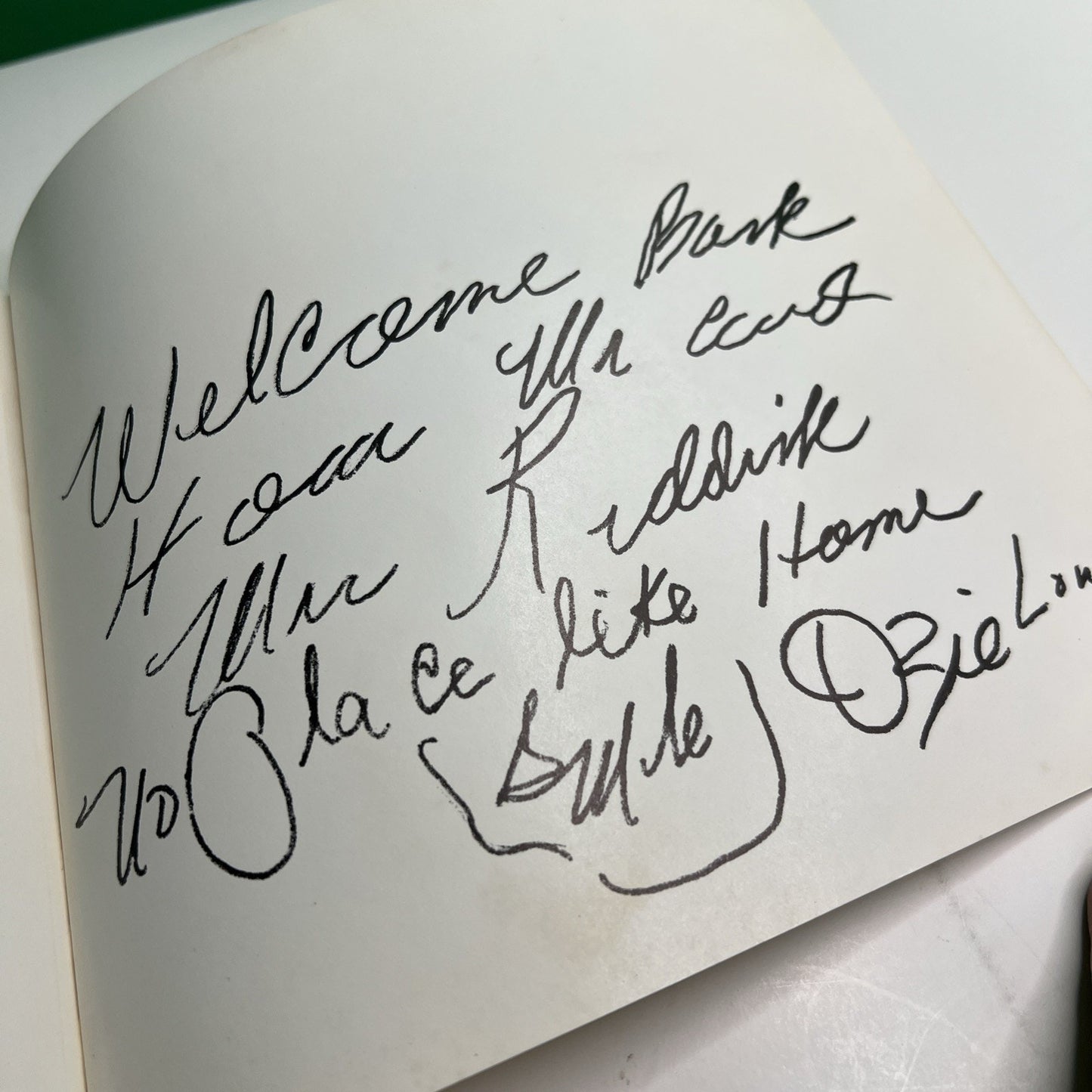 1992 PB If You Ain’t Dyin’ Get Up! An Ozzie Scrapbook By Tut Altman Riddick
