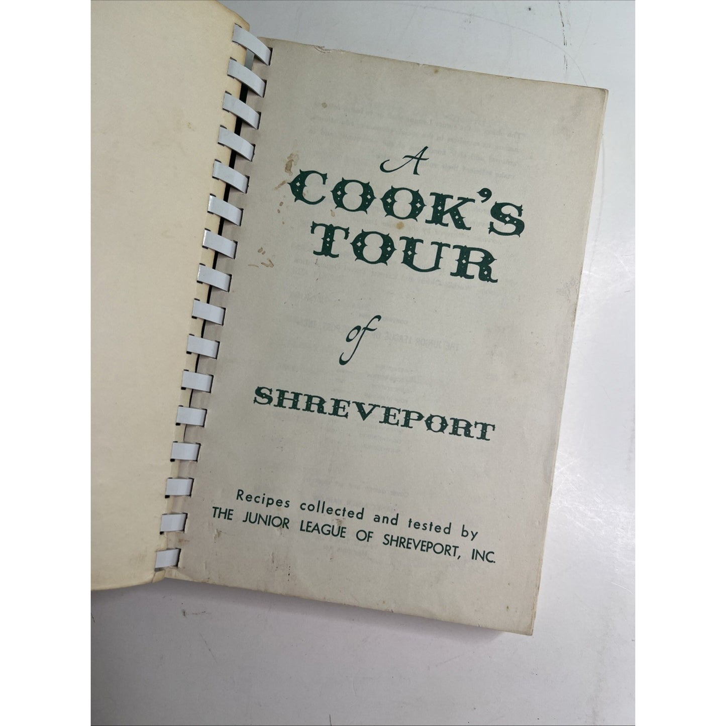 A Cook's Tour of Shreveport Cookbook The Junior League of Shreveport LA Vtg 1978