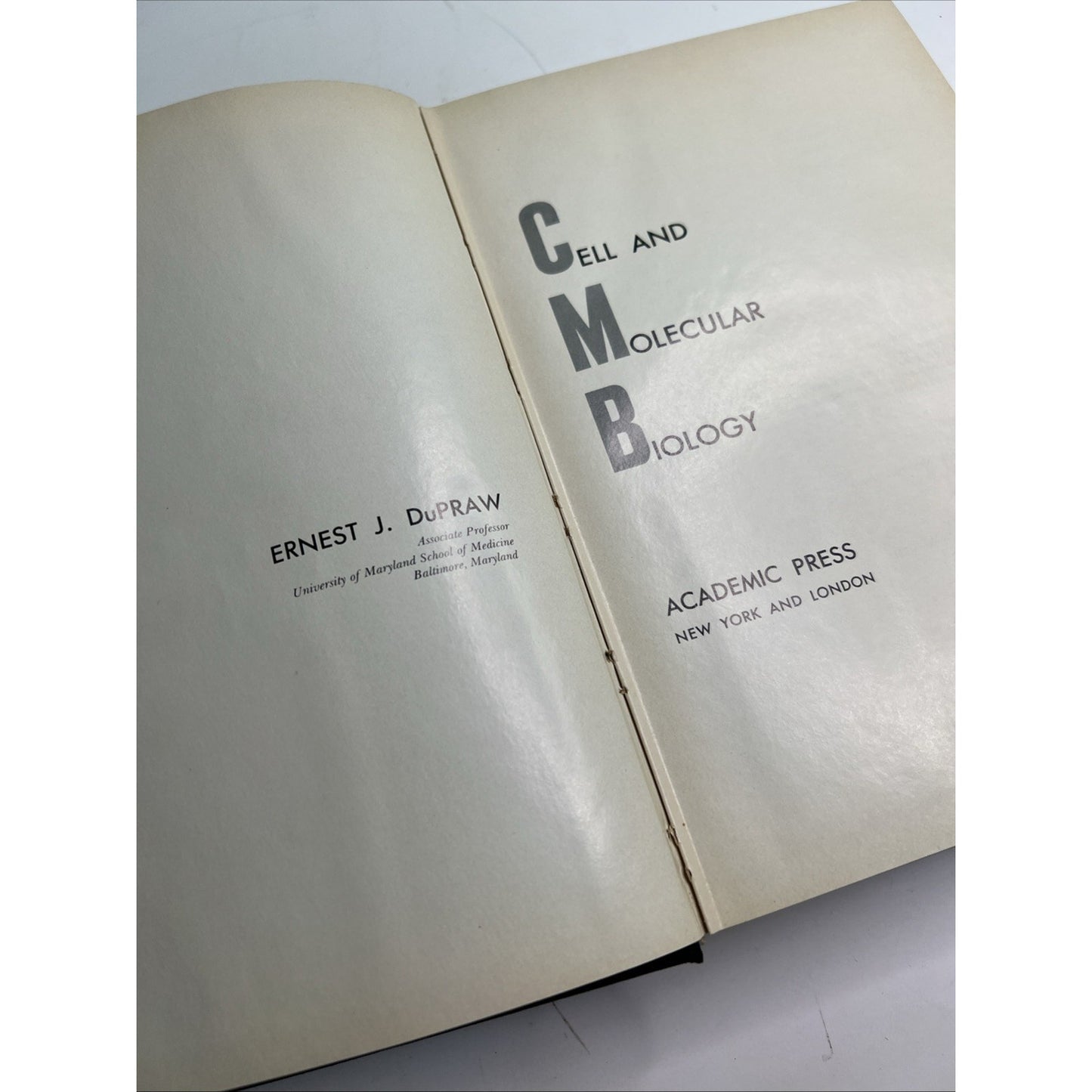 Cell And Molecular Biology By Ernest J. DuPraw 1968 Hardcover