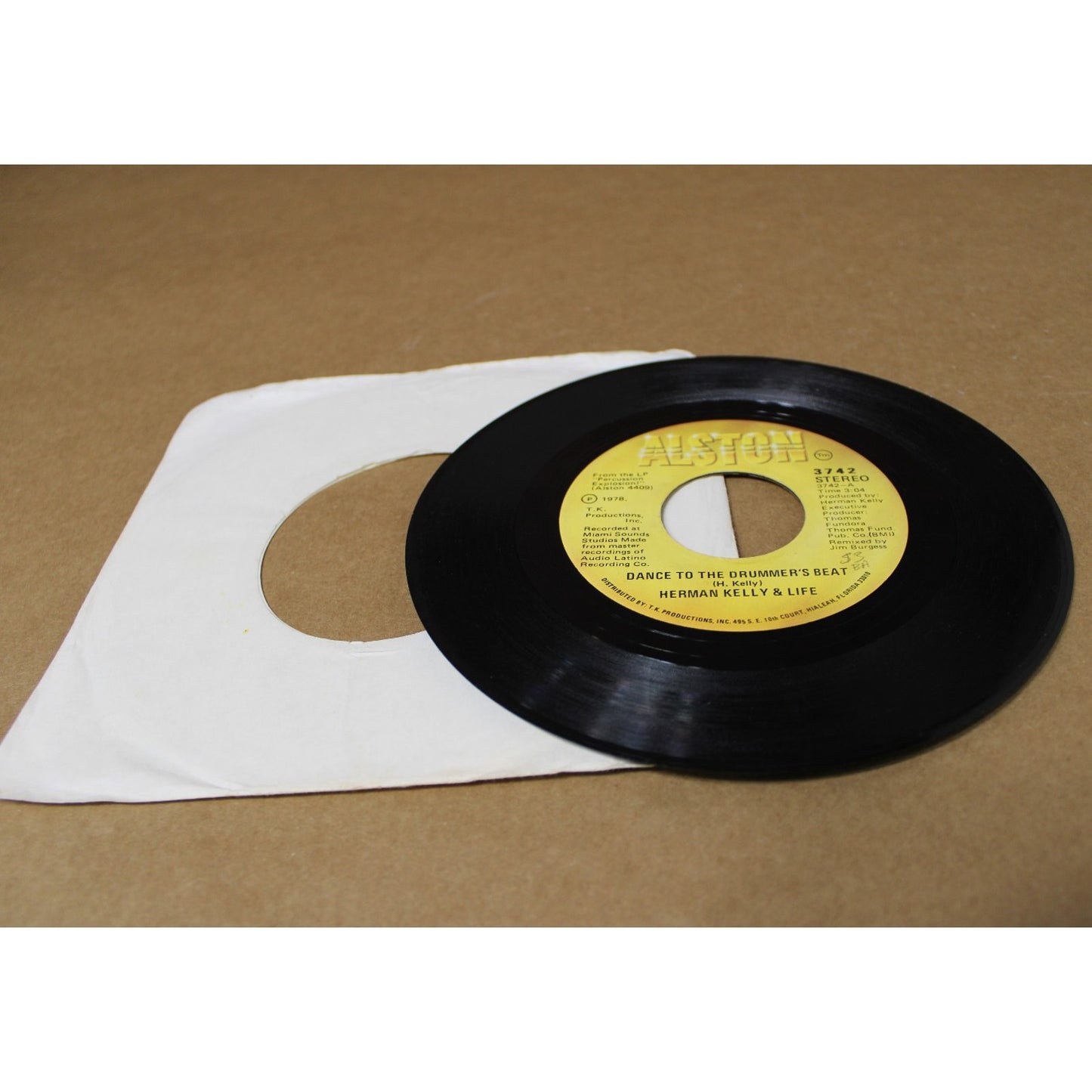 Rare Funk 45 HERMAN KELLY & LIFE - Dance To The Drummers Beat/ Easy Going