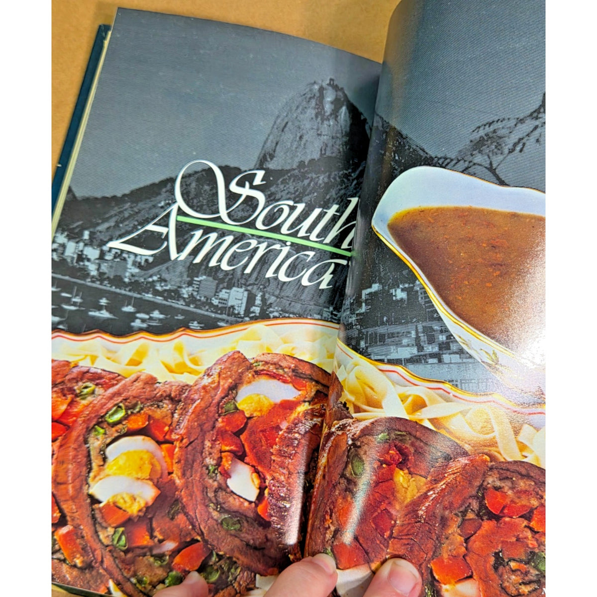 Vintage 1980 Campbell's "The International Cook" Hardcover Cookbook - 1st Ed.