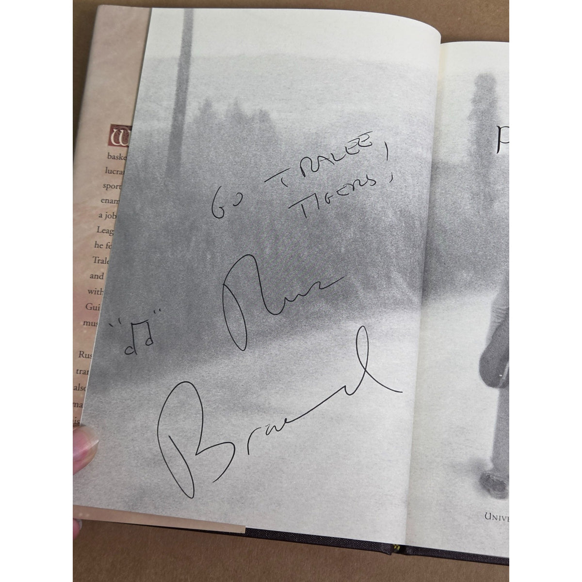 Signed First Edition! Paddy on the Hardwood by Rus Bradburd - Irish Basketball