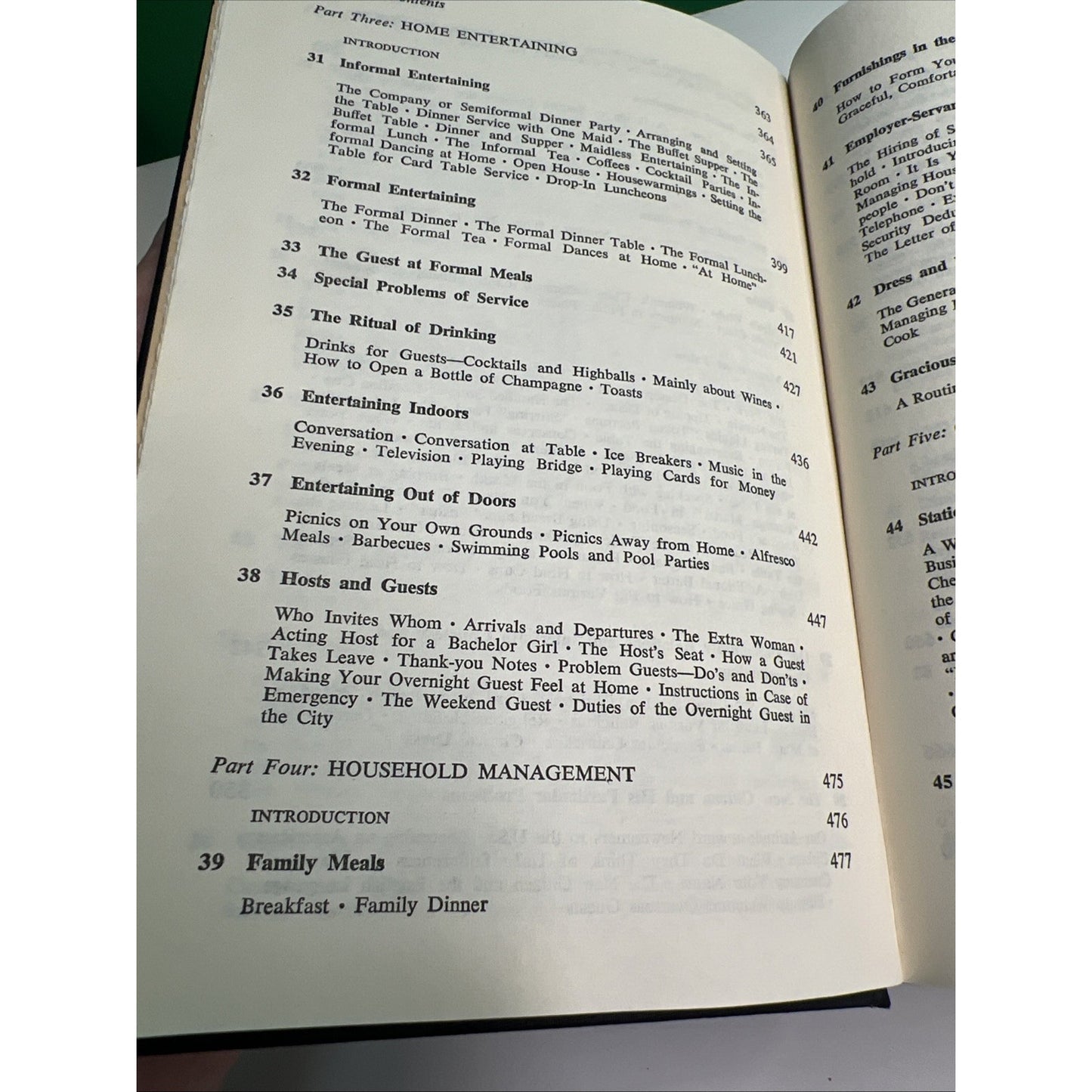 VINTAGE AMY VANDERBILT'S ETIQUETTE 1972 Guide To Gracious Living HC