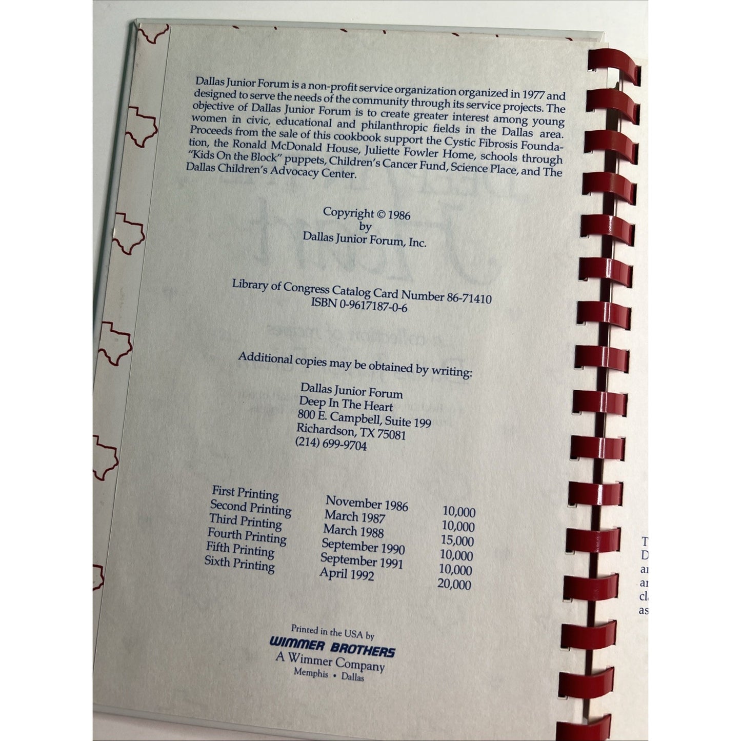 DEEP IN THE HEART A Collection Of Recipes Dallas Junior Forum Texas Cookbook ‘92