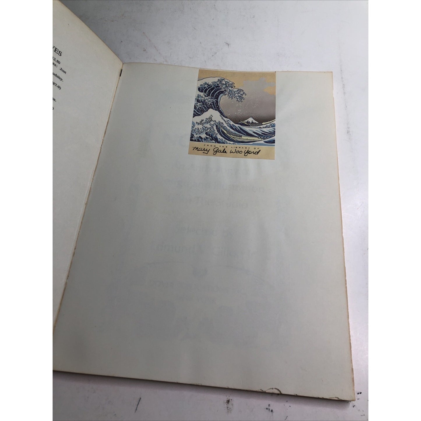 Art Nouveau : An Anthology of Design and Illustration Dover 1969 Edmund Gillon