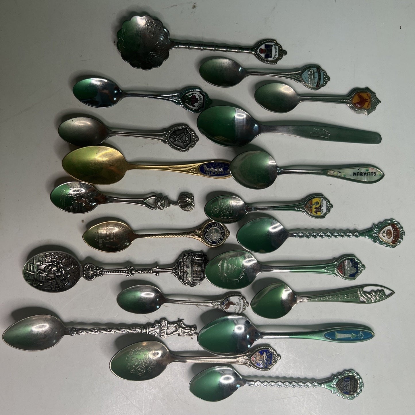 Assorted Souvenir Collectible 20 Spoon Lot Silver Metal US Travel Theme