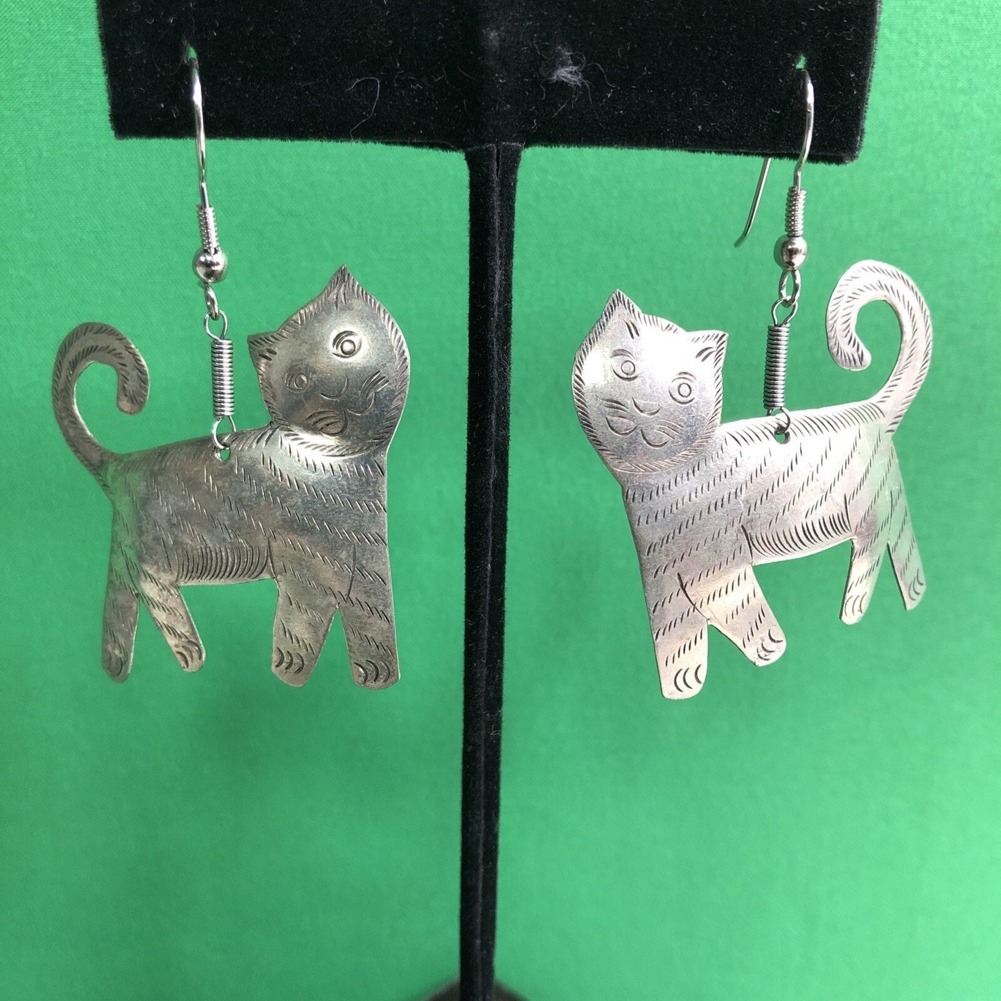 Vtg Mexican Silver CAT Drop Earrings Intricate Stamped Detail Pierced Hook Wire