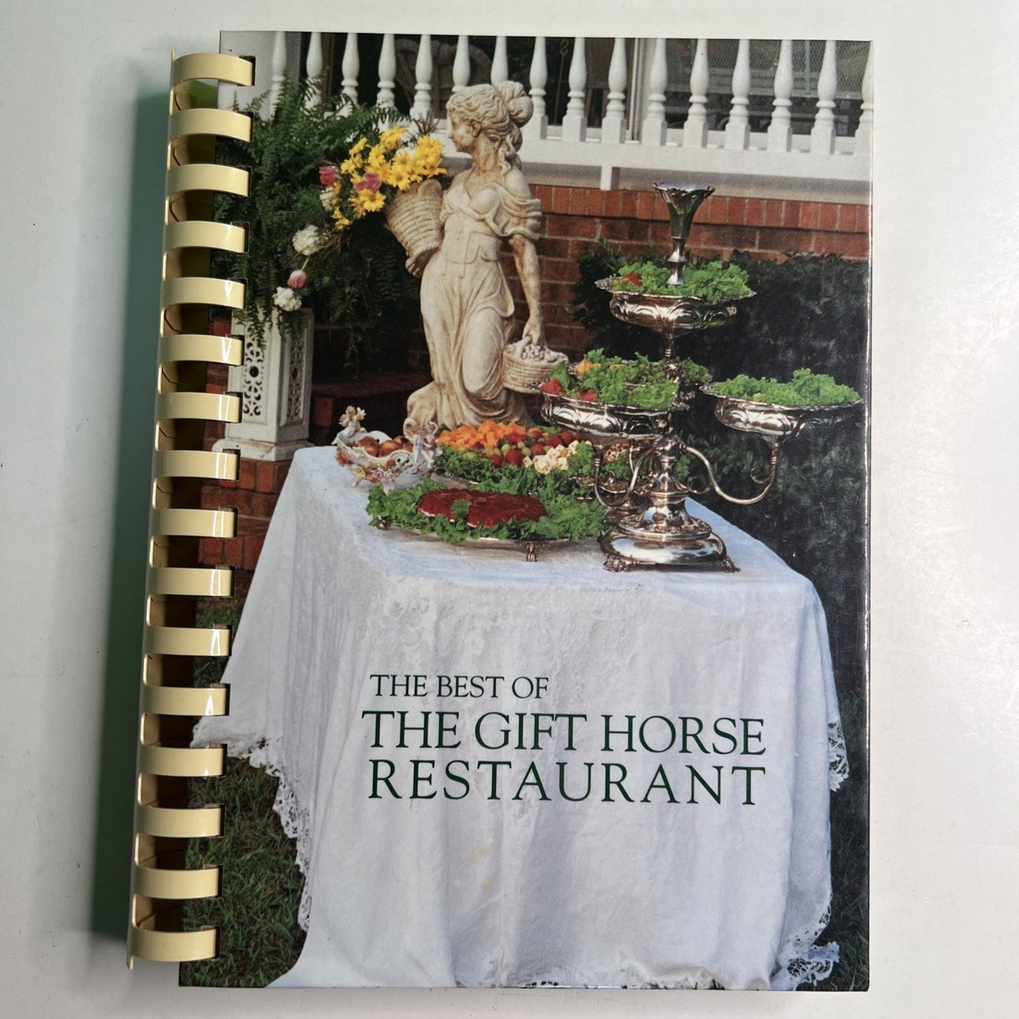 Best of Gift Horse Restaurant Cookbook Foley Alabama History 1993 1st Edition AL