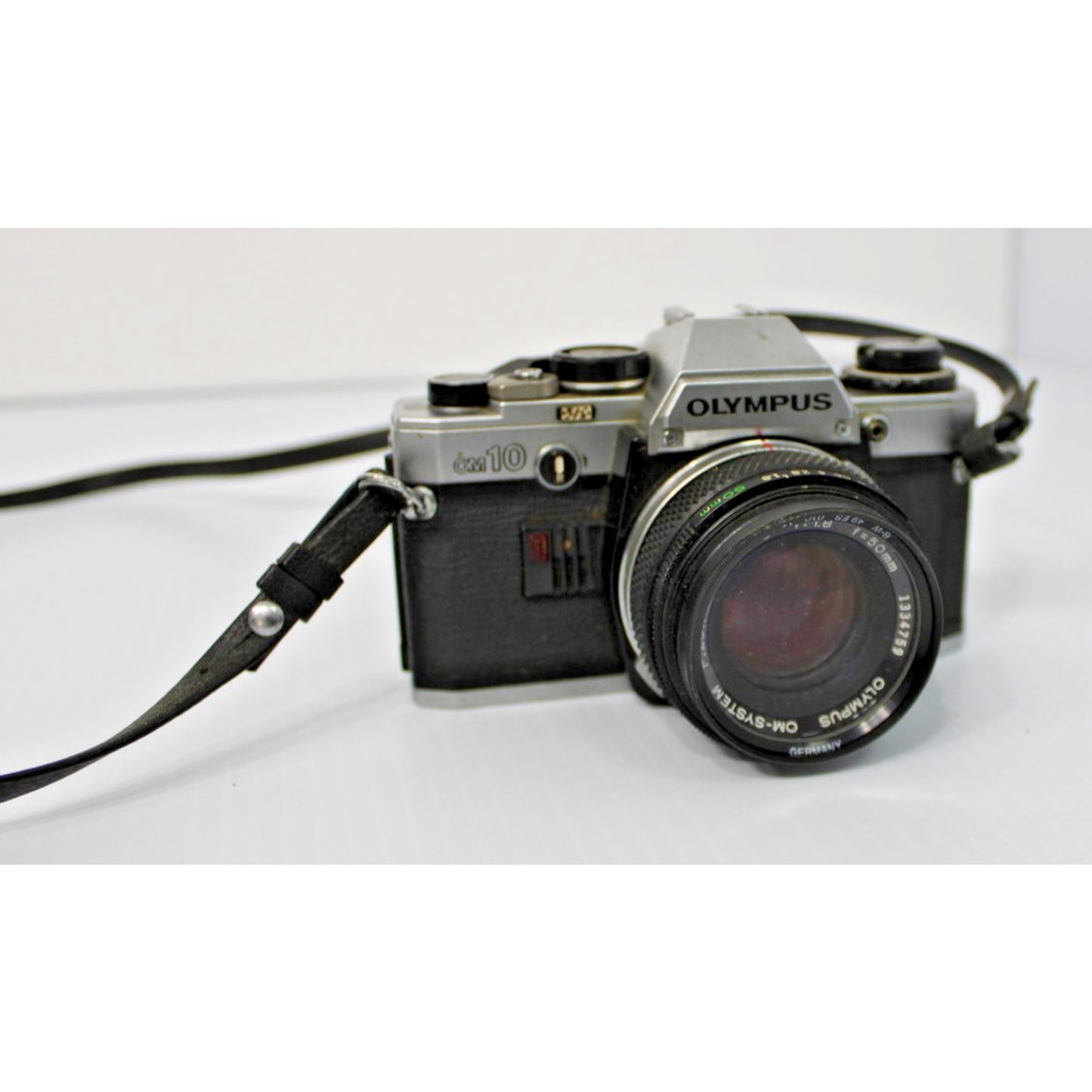 Olympus OM-10 35mm SLR Film Camera Body with 50mm f/1.8 Lens - Vintage Untested