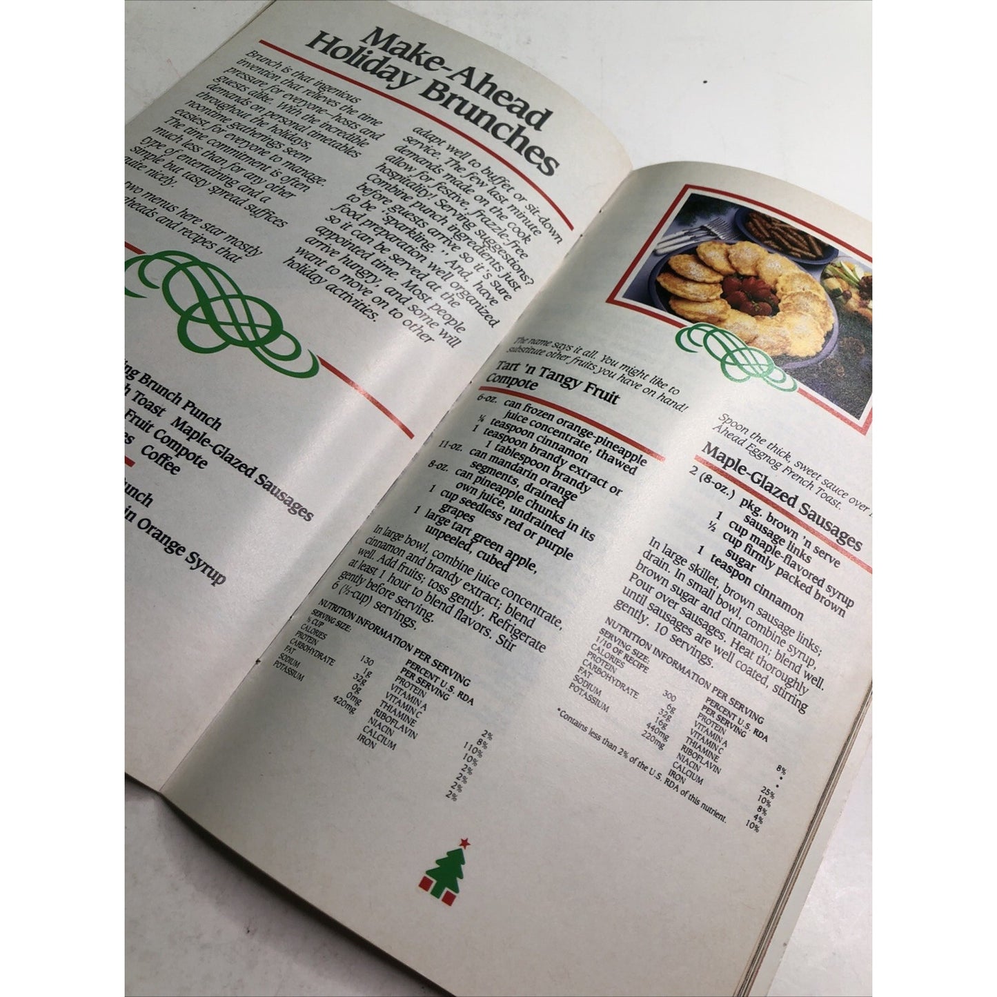 No. 70: Holiday Classic V Cookies, Sweets, Appetizers & Meals (Pillsbury) 1986