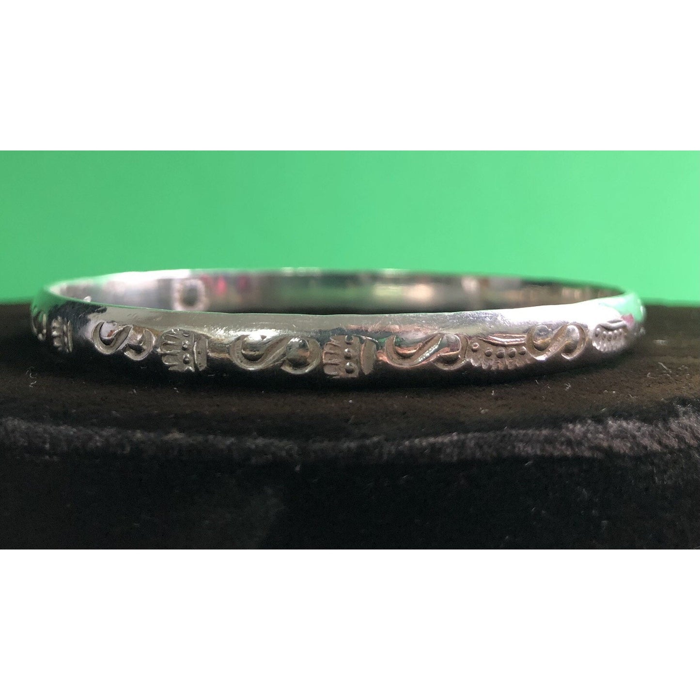 Vintage Mexican Solid Sterling Silver Bangle Bracelet Marked 20+ Grams “S”Design