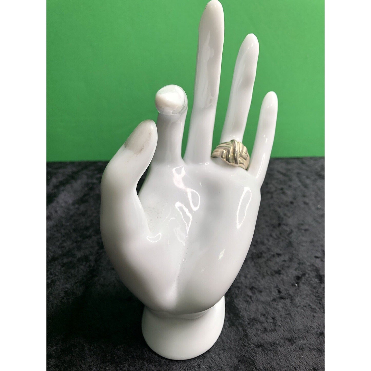 Sterling Silver Ring Size 8.5