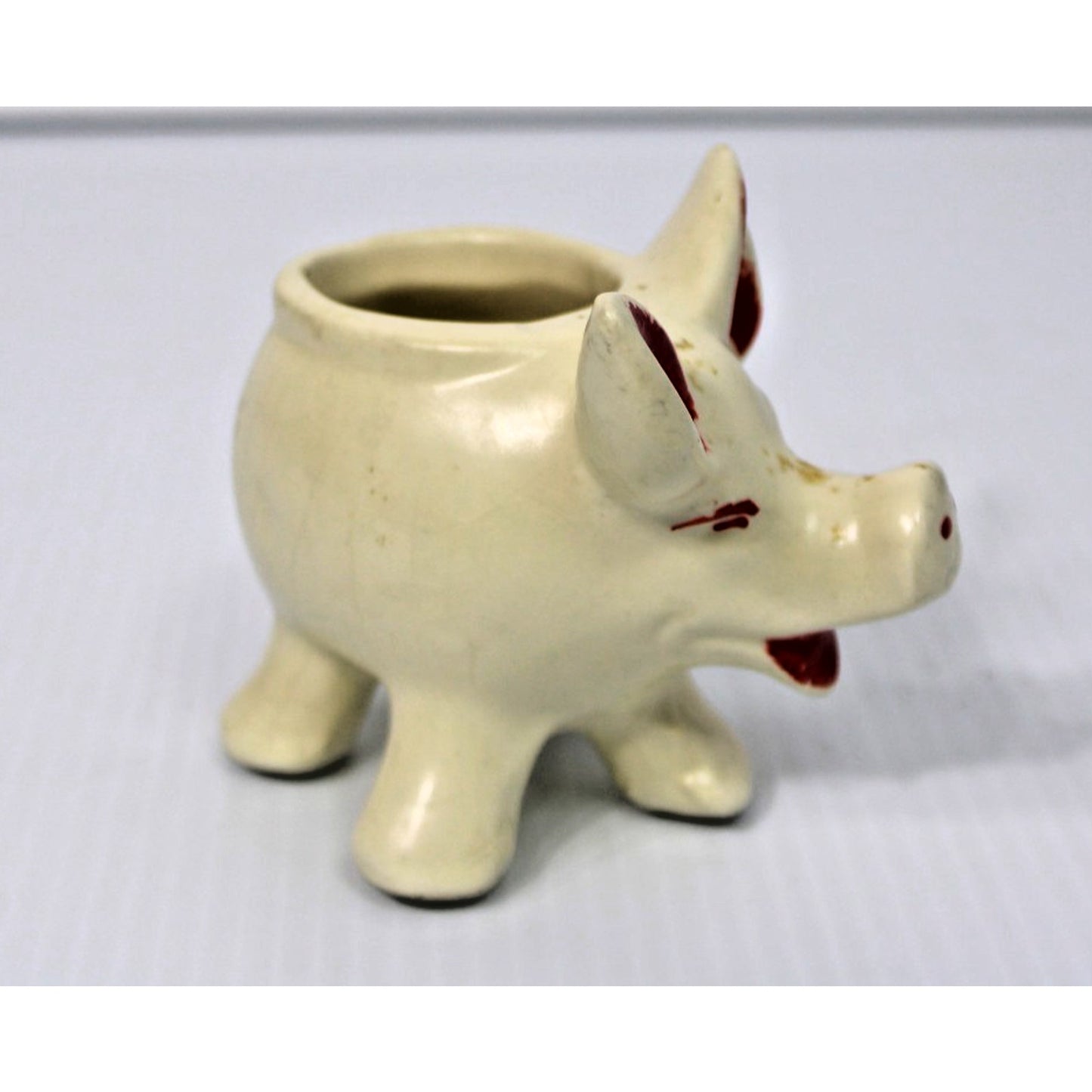 Vintage Fredericksburg Pottery Pig Planter, 3.75" H Succulent Pot, Kitschy Cute!