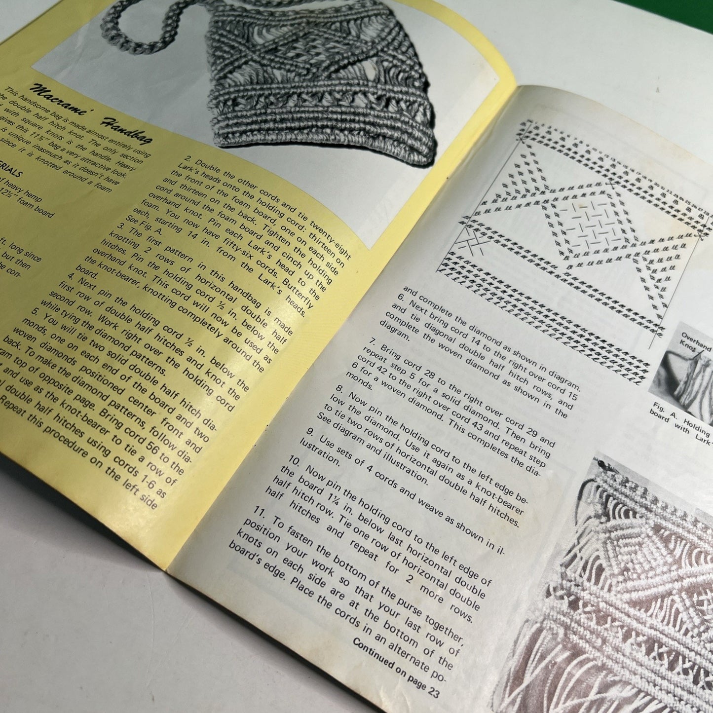 1971 Craft Course H-193 Macrame Start Finish Patterns Purse Necklace Belt Décor