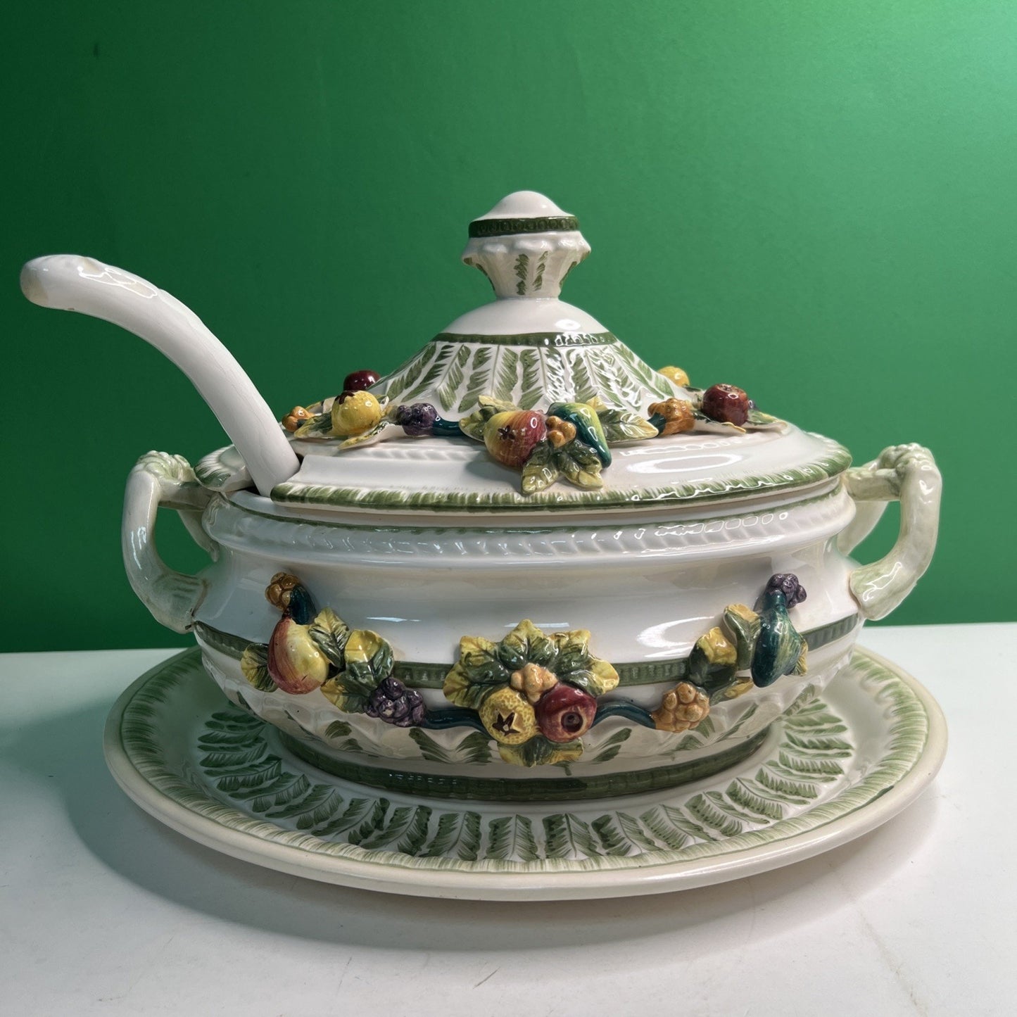 VTG Harvest Collection Hand-painted Ceramic Soup Tureen with Fruits Complete Set