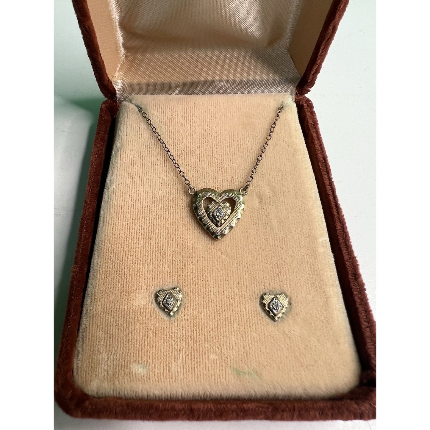 Vintage 14K Gold Filled Hearts With Clear Stones Necklace & Earrings Boxed Set