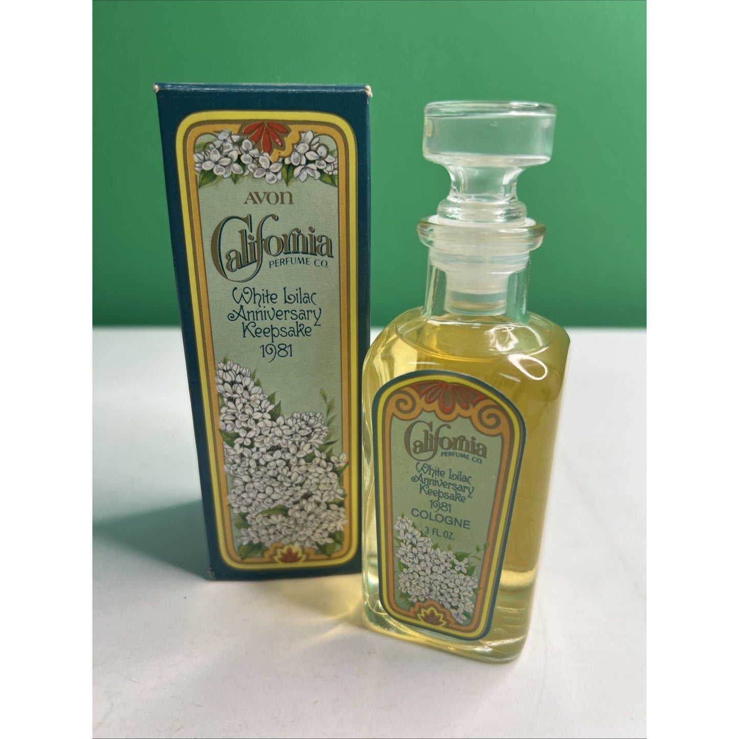 Vintage Avon NOS California Perfume Co White Lilac Anniversary Keepsake 1981 3oz