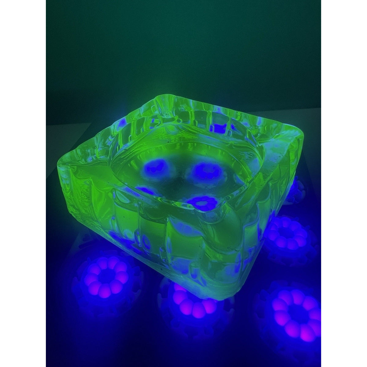 Vintage 4x4 Uranium Glass Ashtray Heavy Depression Green Glows Bright Tobacciano