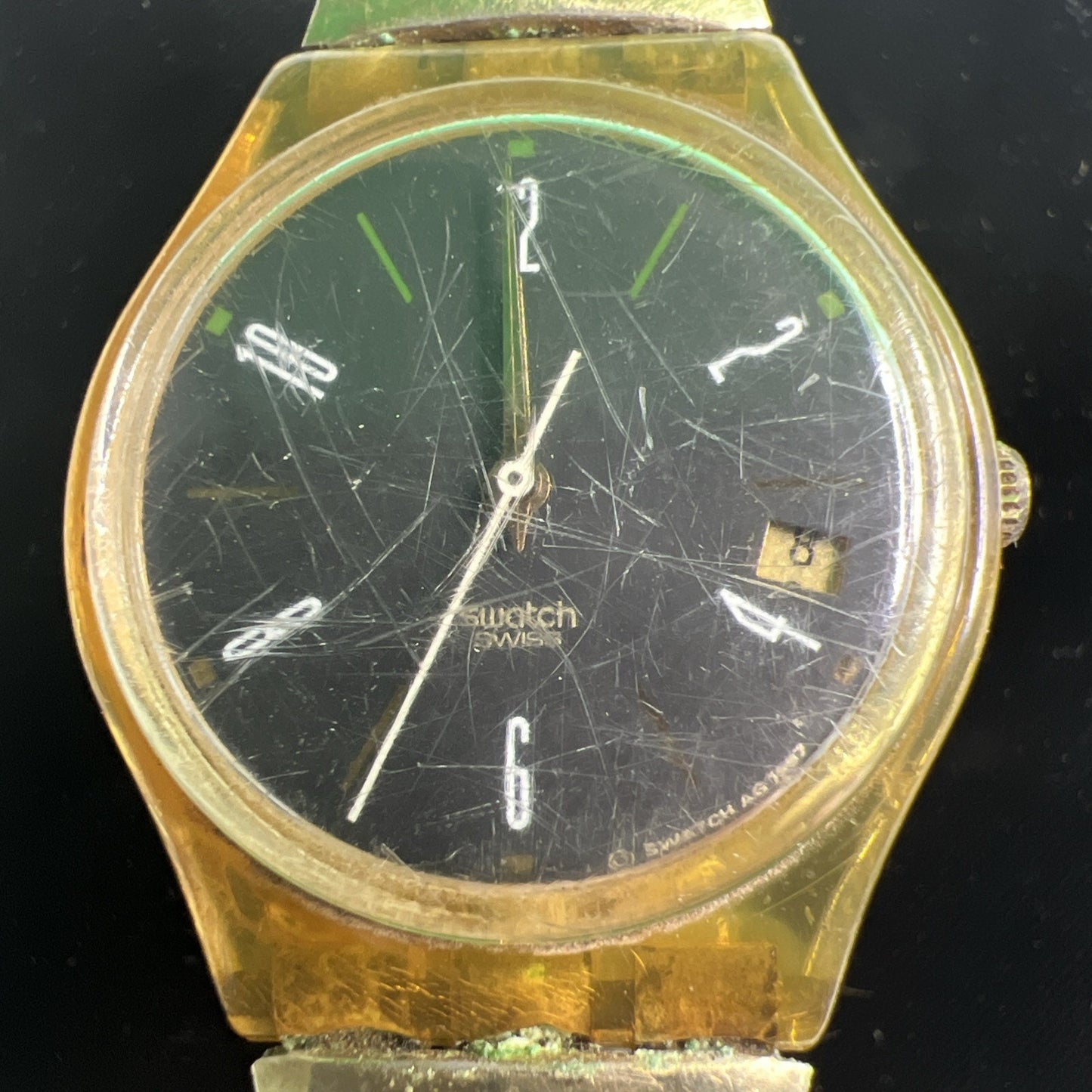 Vintage Swatch Swiss Watch AG 1997 Gold Tone Band Quartz Date Parts Not Working