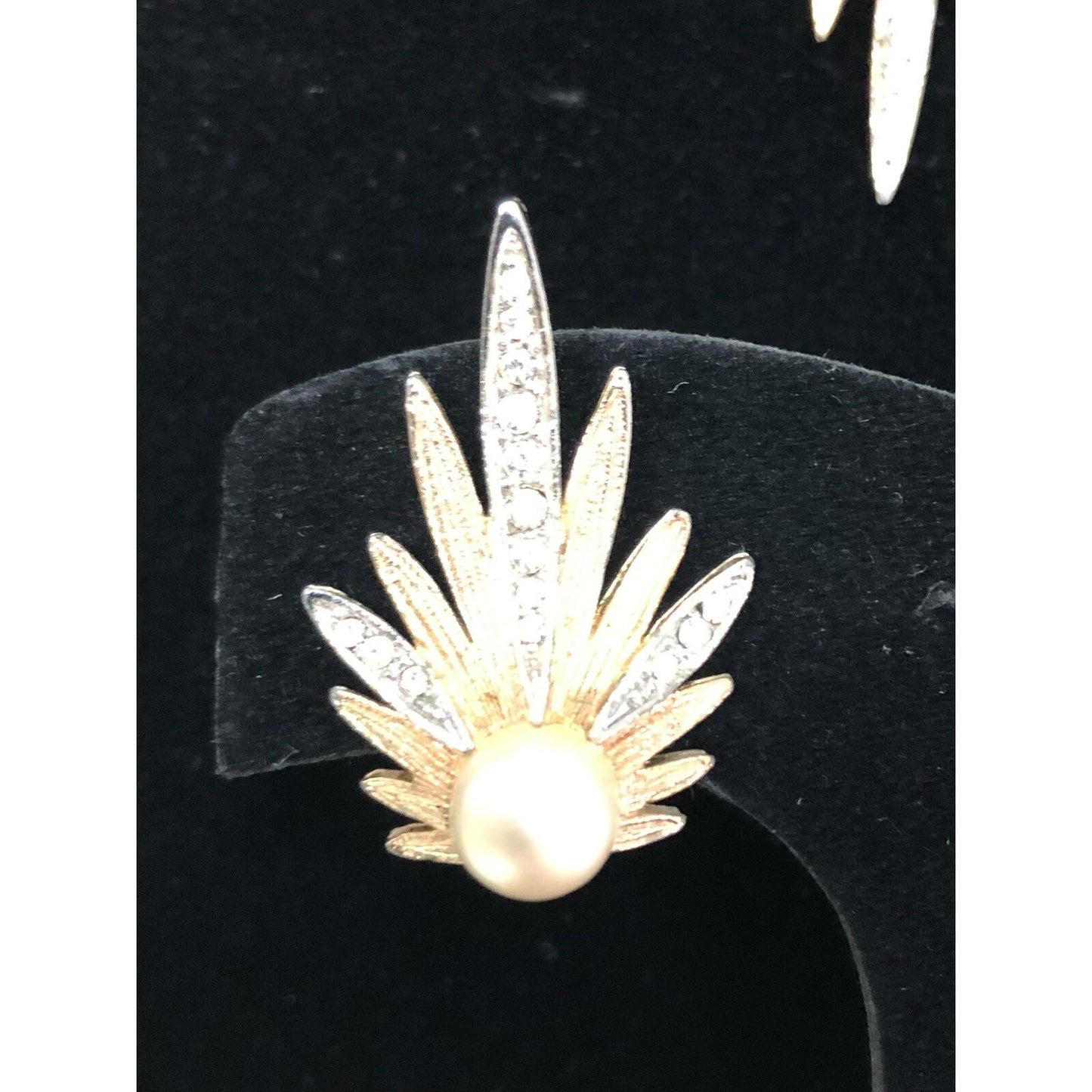 MCM Starburst Brooch Pin & Clip On Earrings Set Faux Pearl Rhinestone Stardust