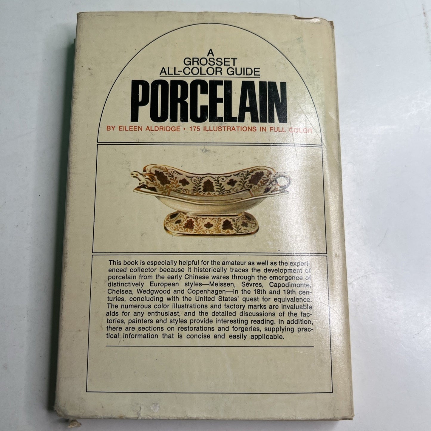 Porcelain by Eileen Aldridge Grosset All-Color Guide 1970 HC DJ Illustrated