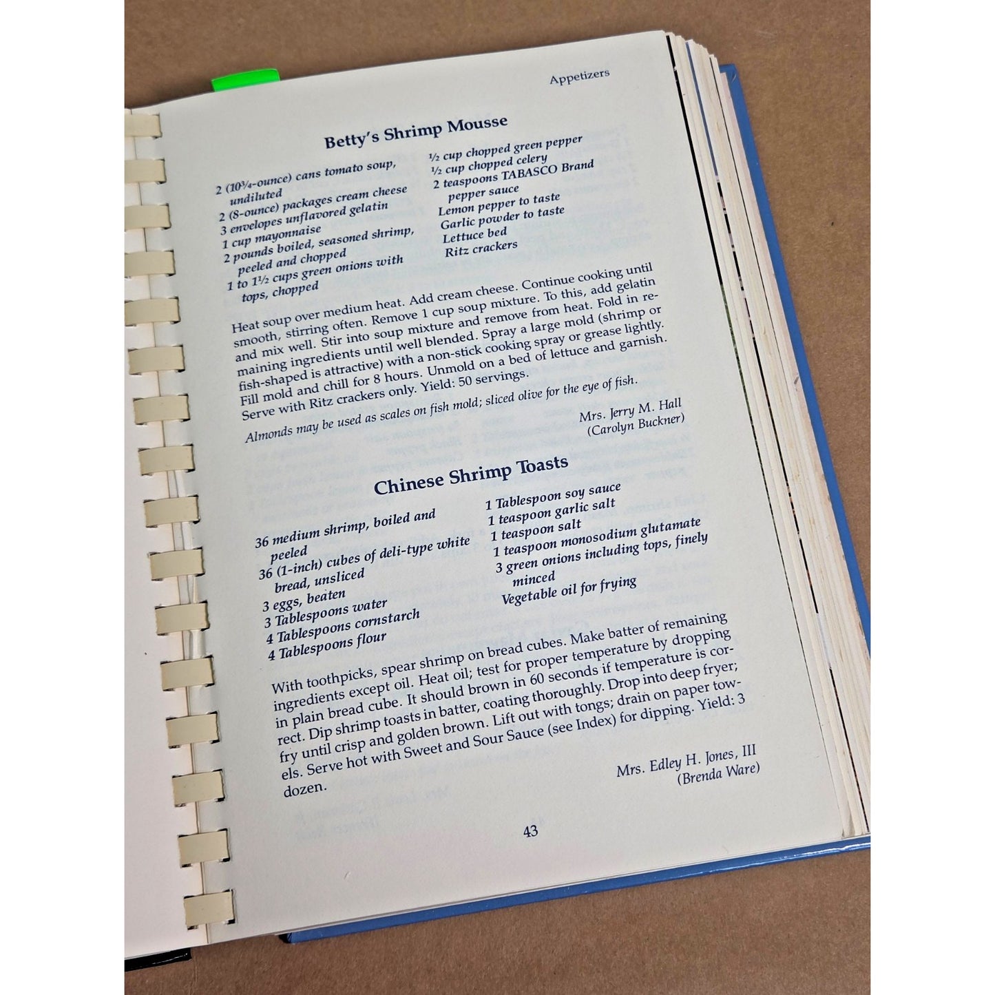 Vintage Vicksburg Cookbook 1986 2nd Printing Junior Auxiliary MS Southern Recipe