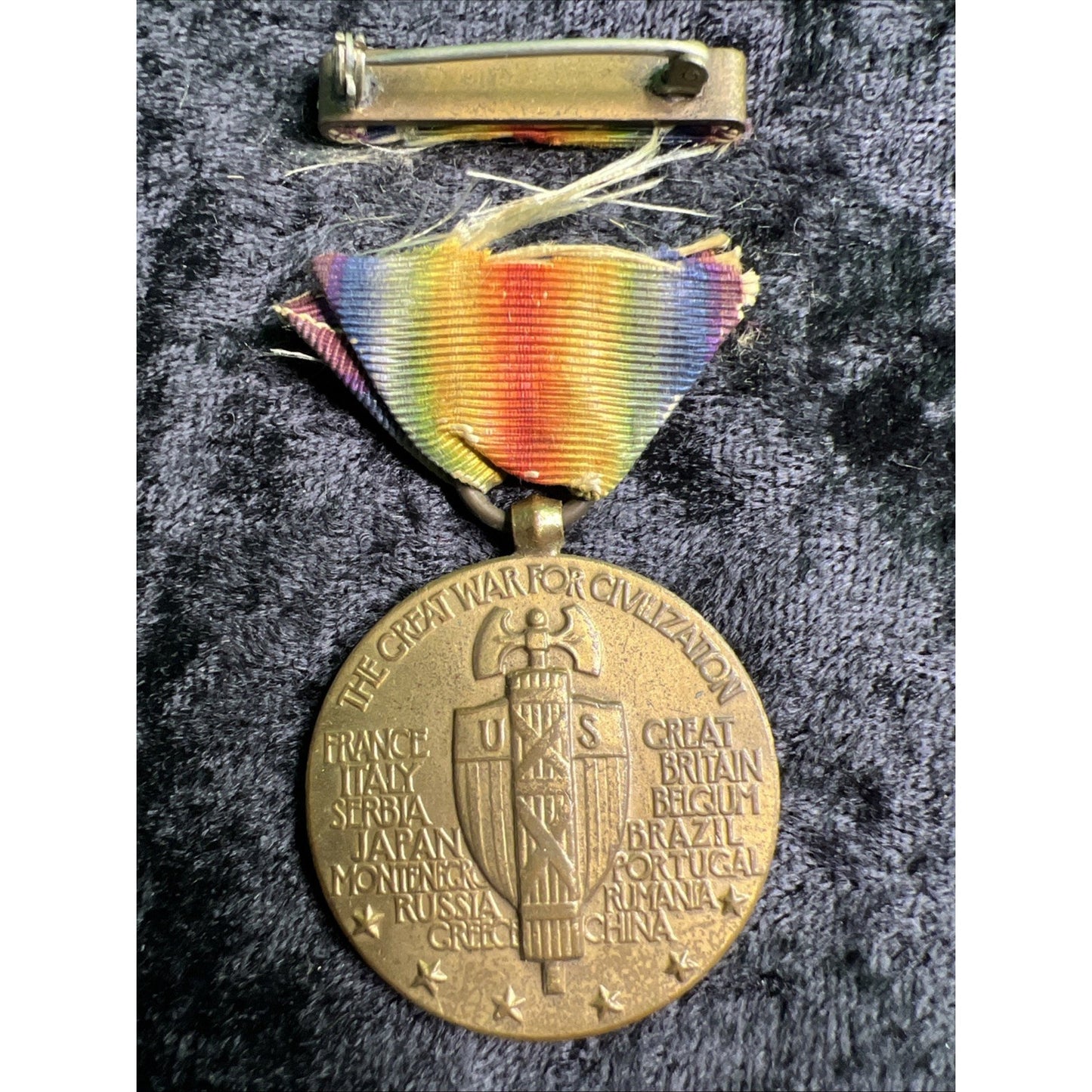 WW1 US Victory Medal Ribbon Pin "The Great War for Civilization" Original As Is