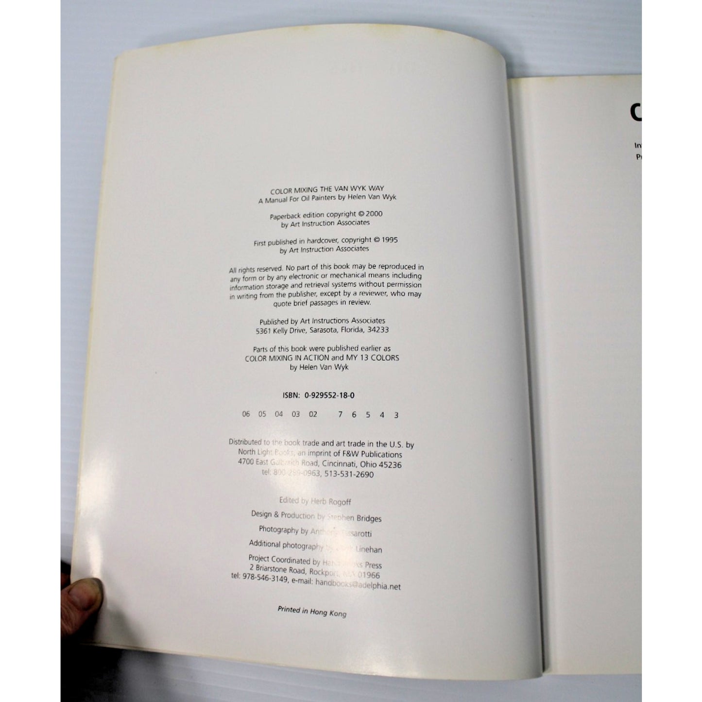 Color Mixing the Van Wyk Way: A Manual for Oil Painters- Helen Van Wyk, 2000 Art
