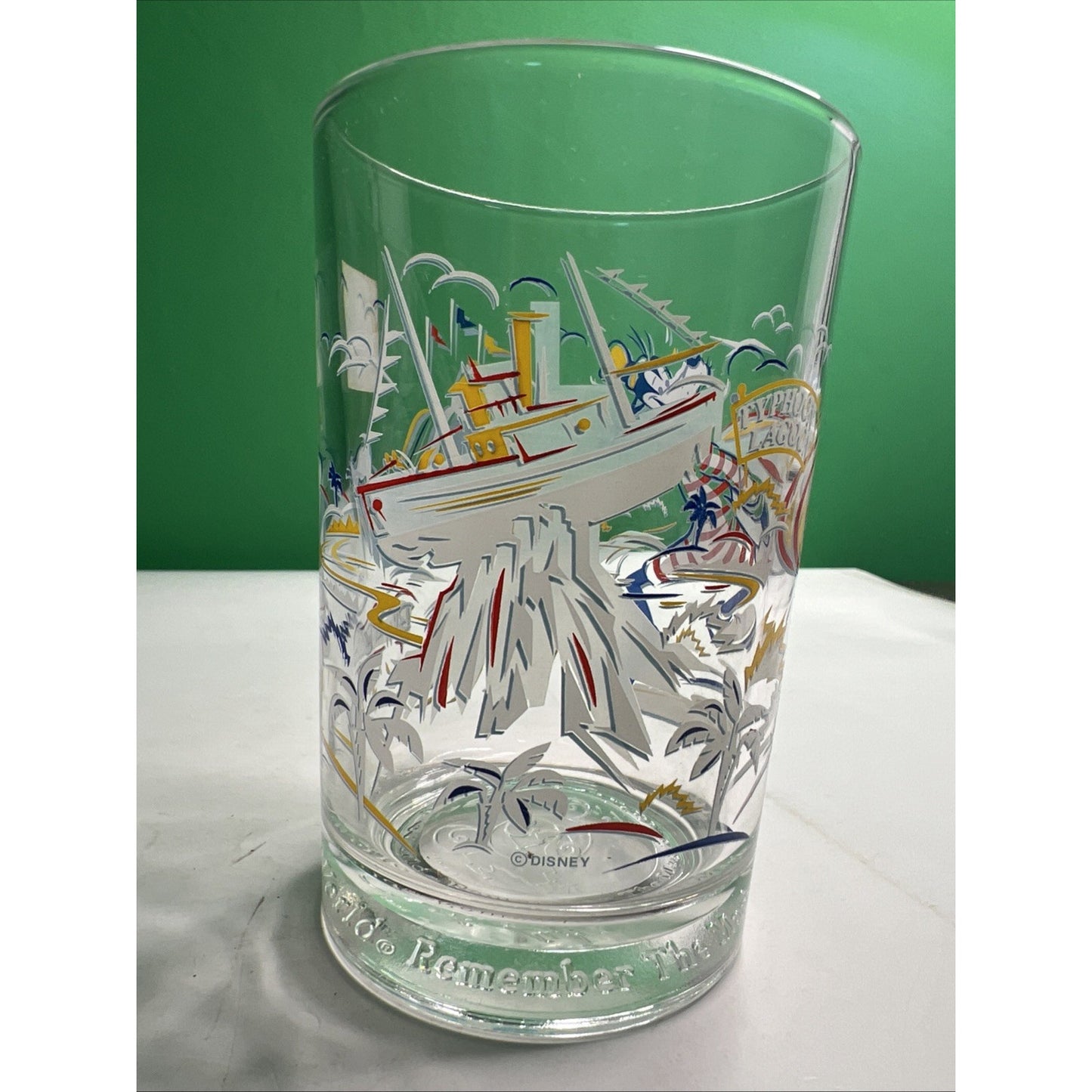 Walt Disney World 25th Anniversary McDonald's Tumbler Goofy Typhoon Lagoon