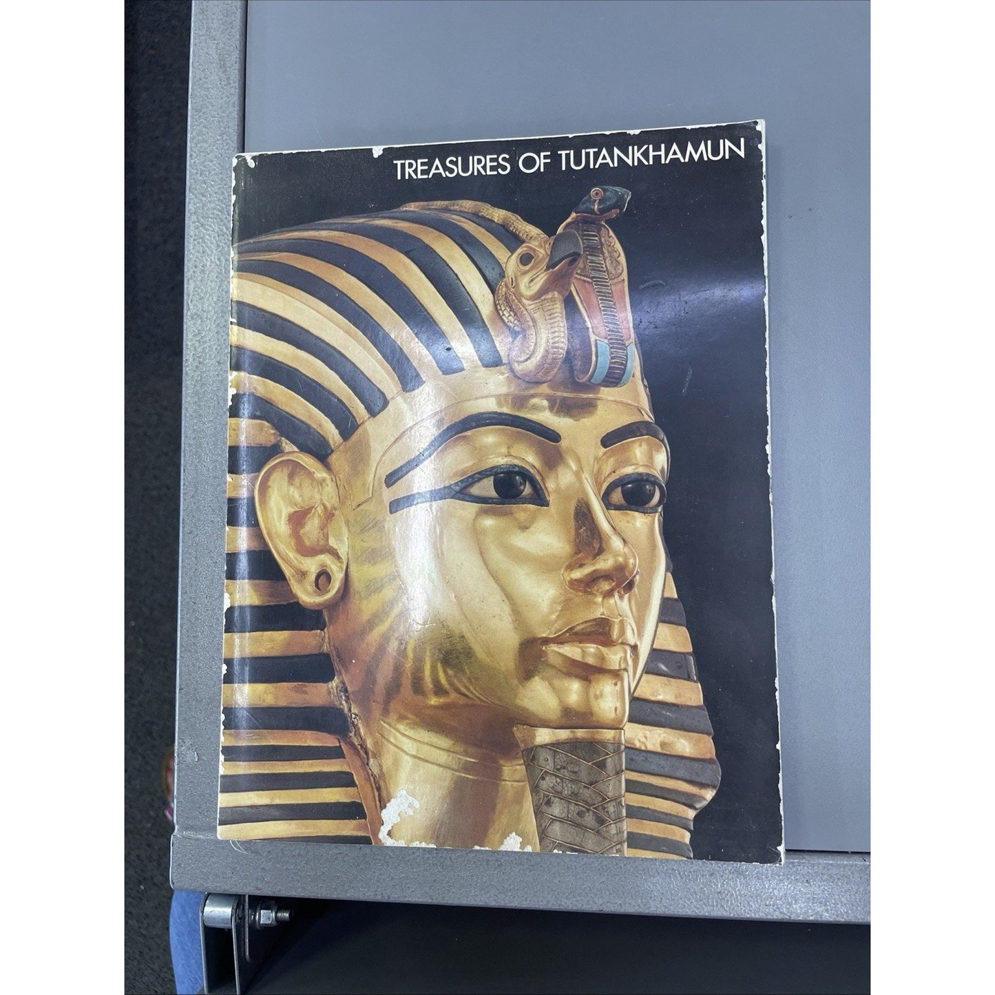 Vintage 1976 Treasures of Tutankhamun Paperback Illustrated